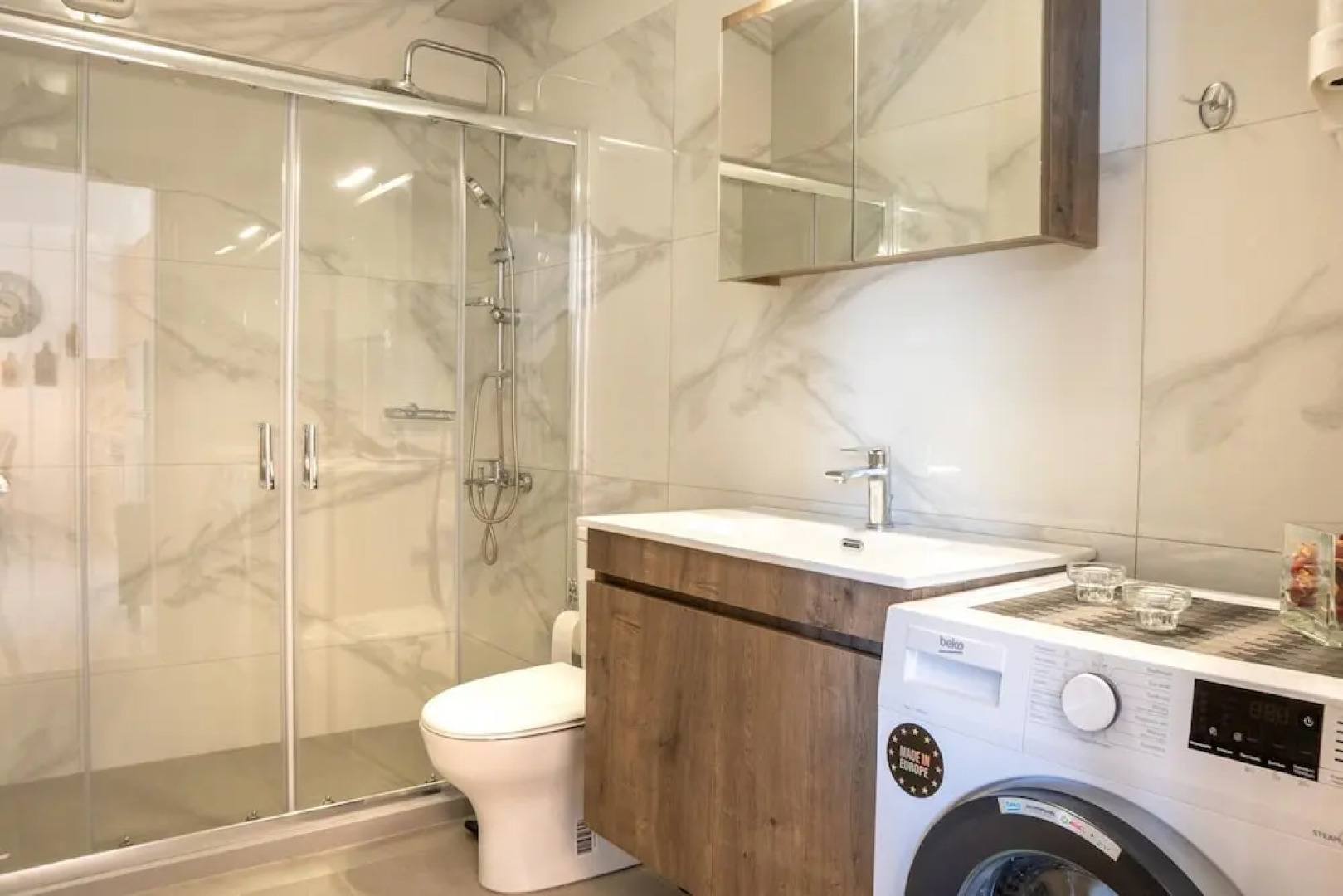 Villa Leandros With Pool & bbq