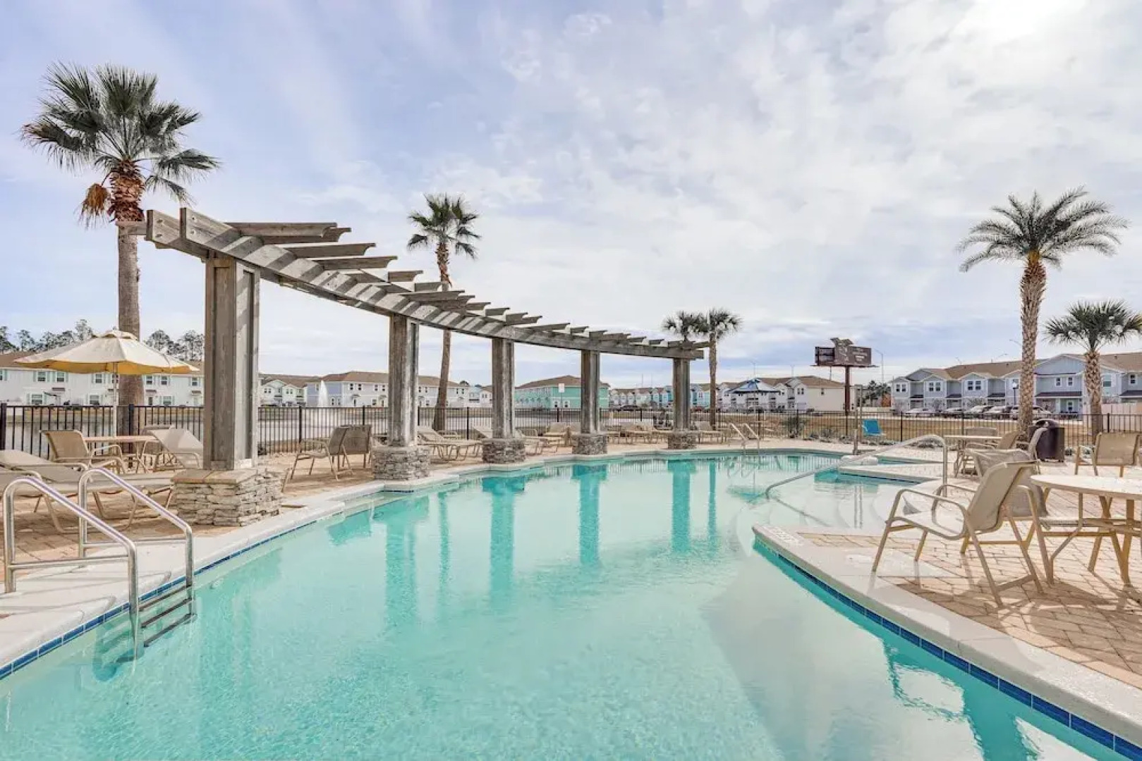 PCB Townhome w/ Deck & Pool Access: 3 Mi to Beach!