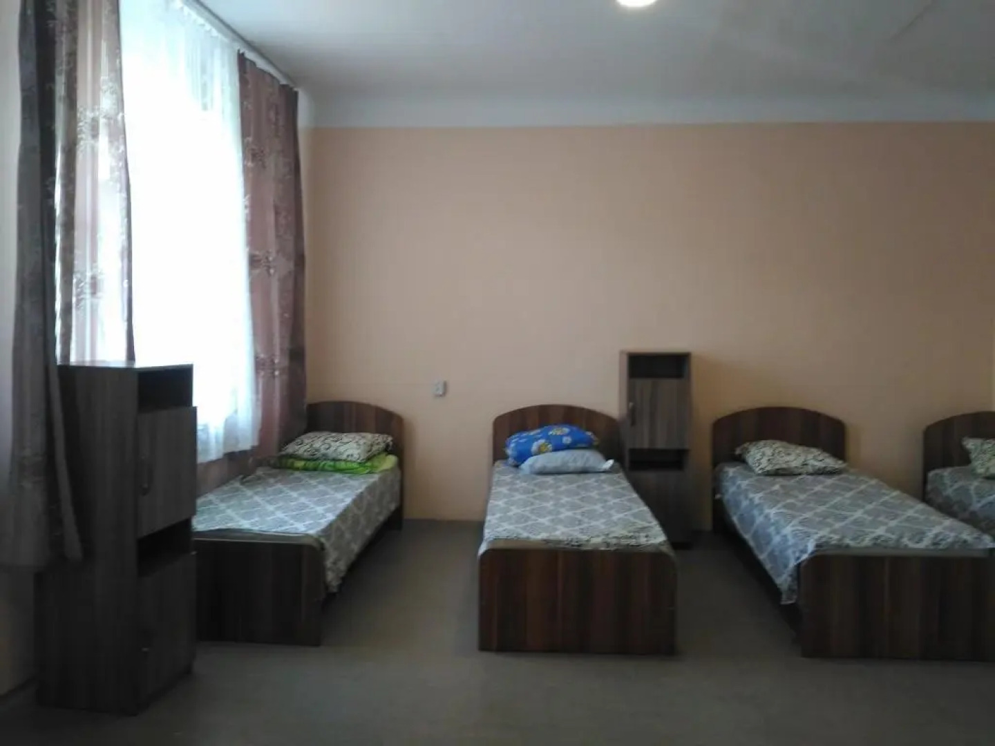 На Володарского