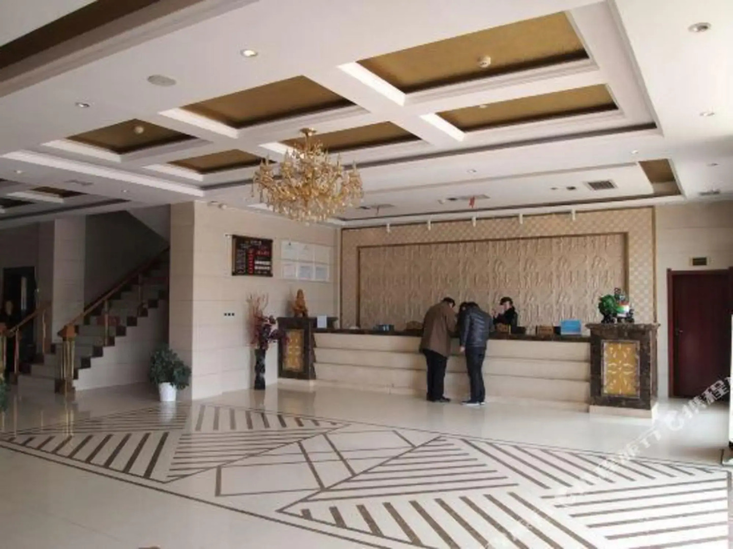 Qianjiang Marriott Holiday Hotel