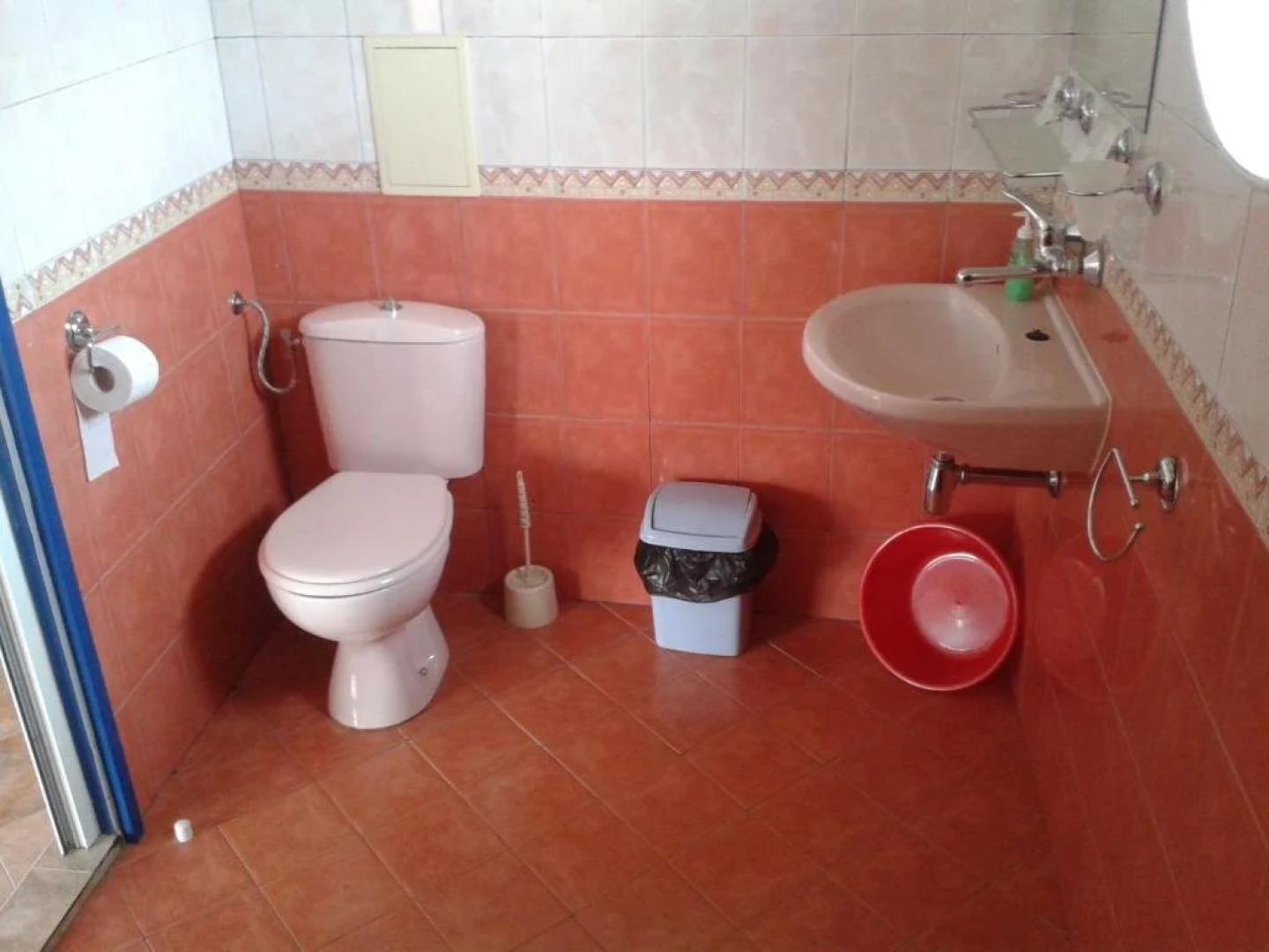 The Colourful Mansion Hotel