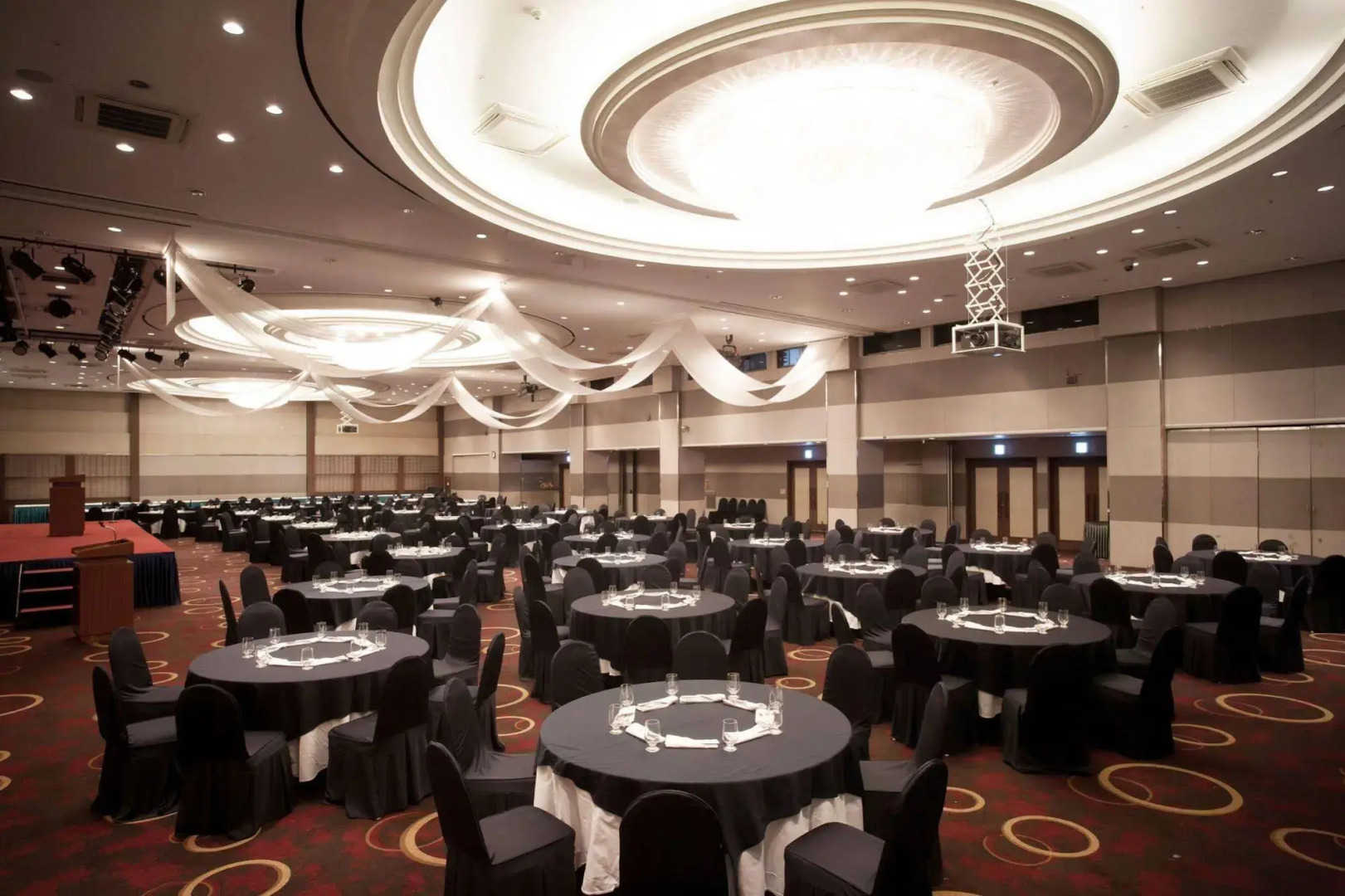 Hotel Riviera Yuseong