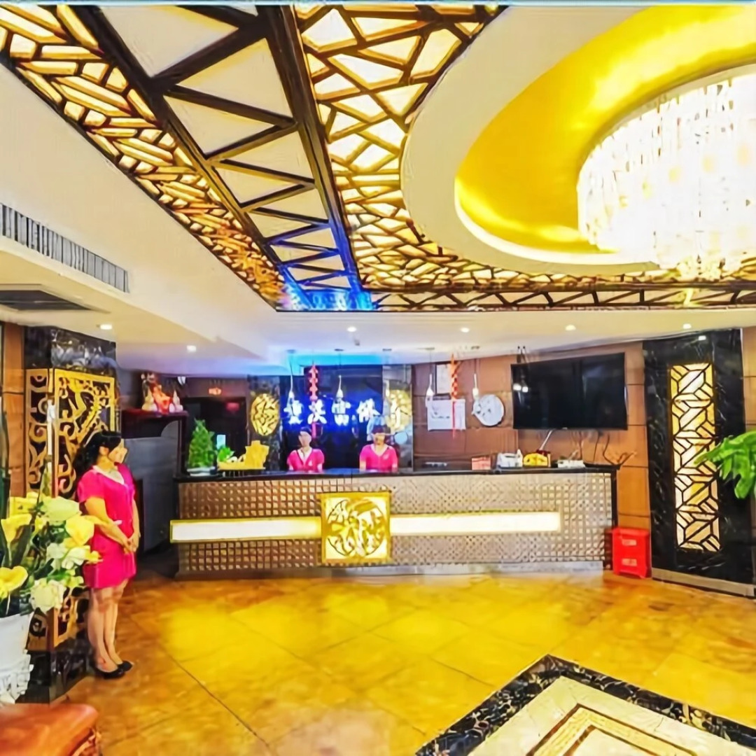 Panzhihua Huacheng Hotel