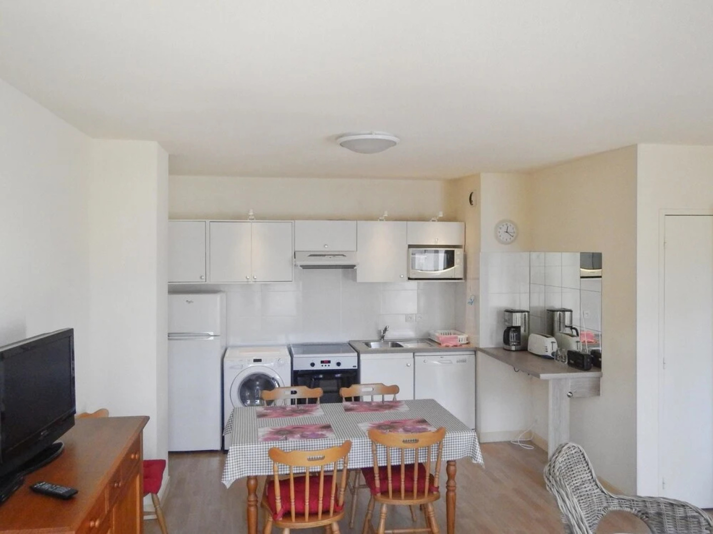 Apartment With one Bedroom in La Bourboule, With Wonderful Mountain Vi