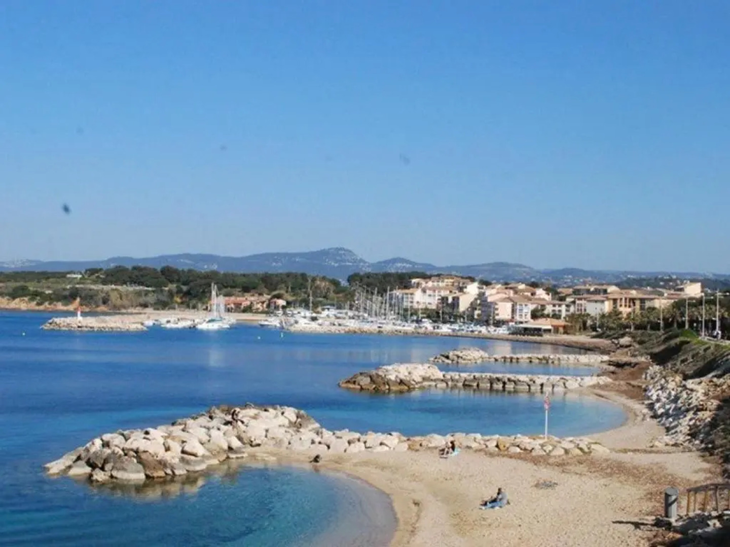 Appartement Six-Fours-les-Plages, 2 pièces, 4 personnes - FR-1-316-16