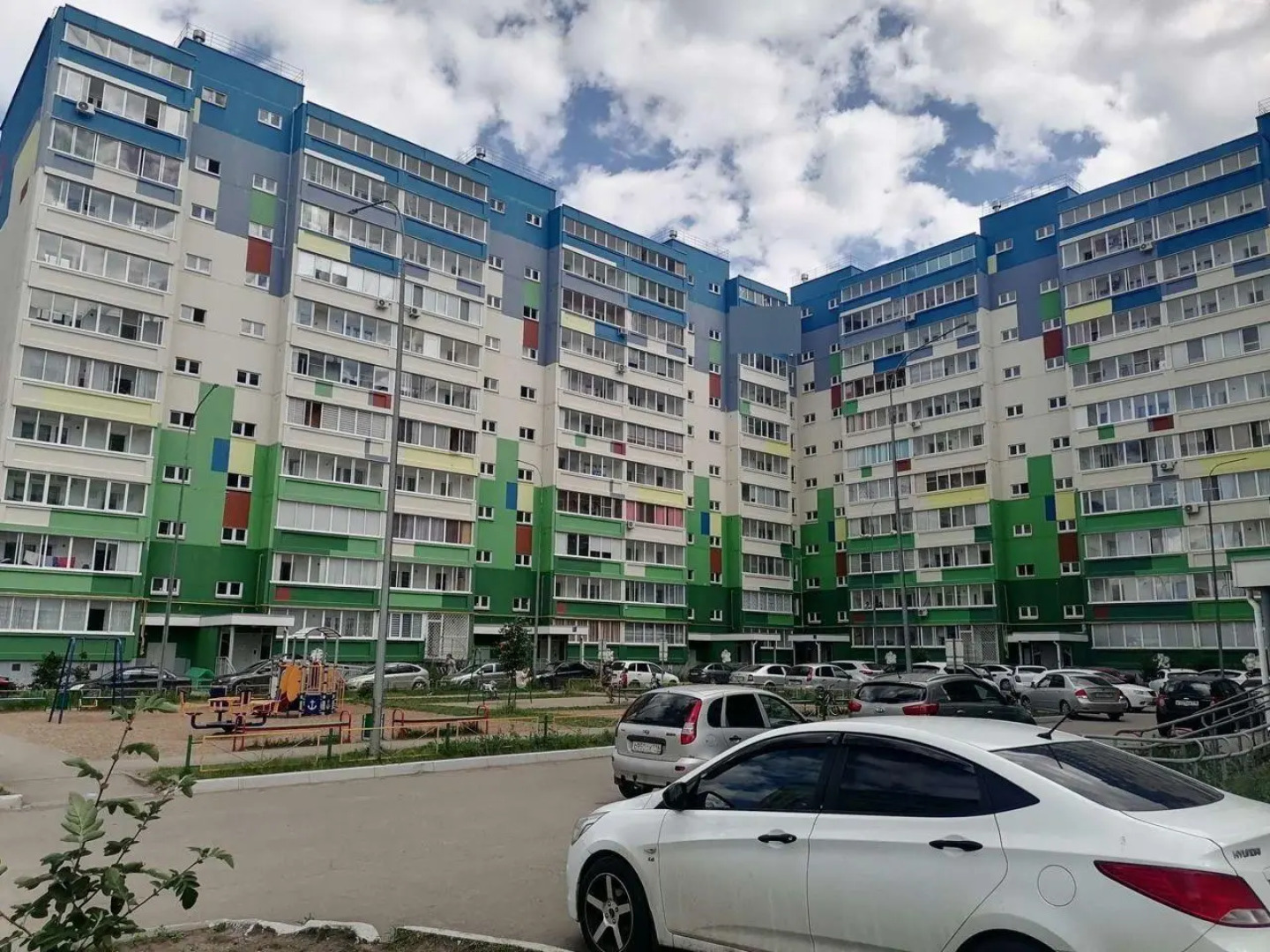 Марат Home (Хоум) на улице Рината Галеева 29