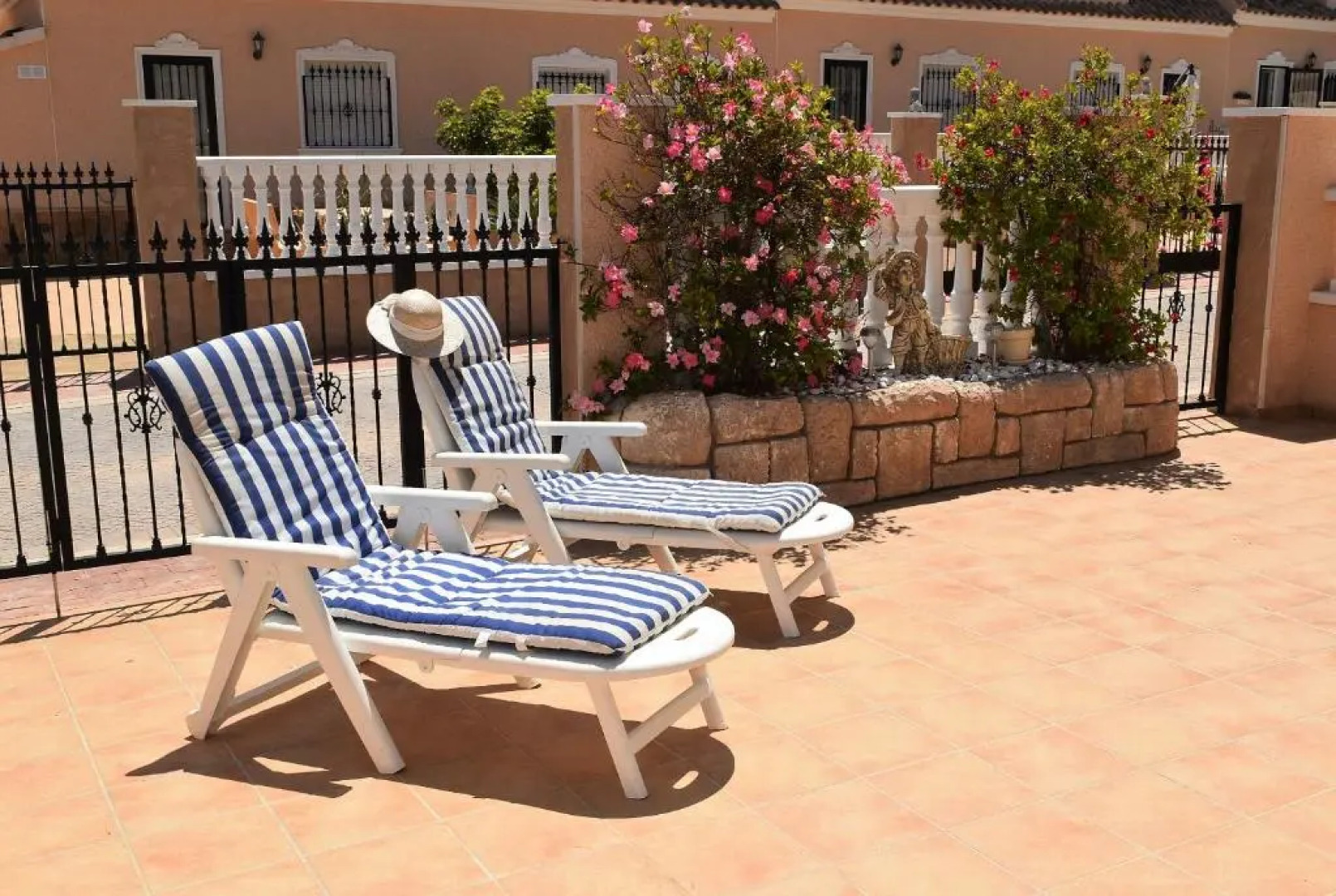 Vista Azul XII - El Barranco (next to pool)