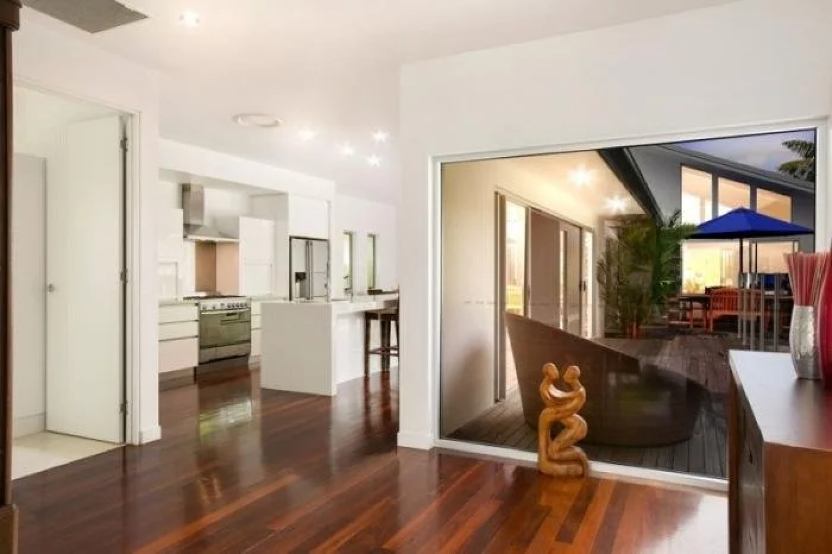 The Boat House - Luxury Holiday House