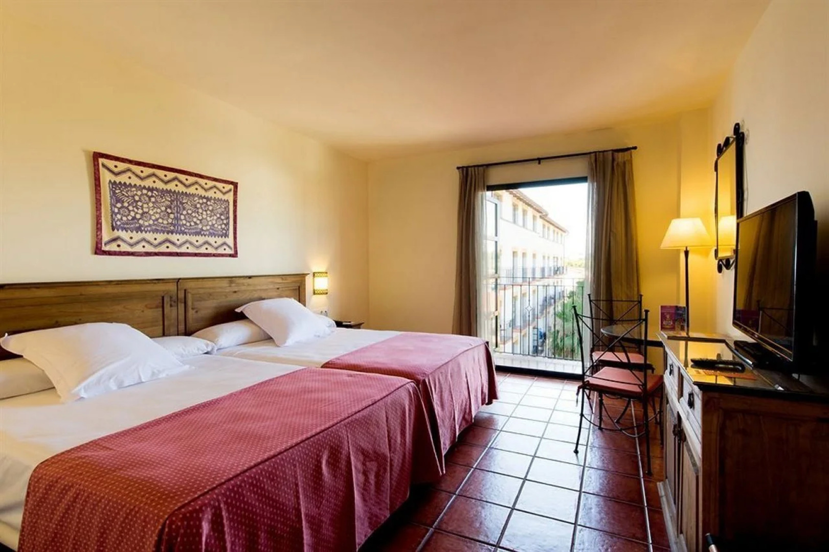 Отель PortAventura El Paso - Theme Park Tickets Included