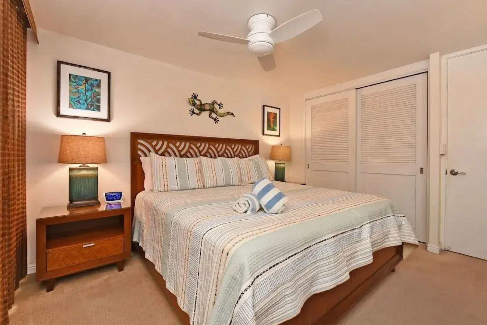 Kaleialoha #214 1 Bedroom 1 Bathroom Condo by Redawning