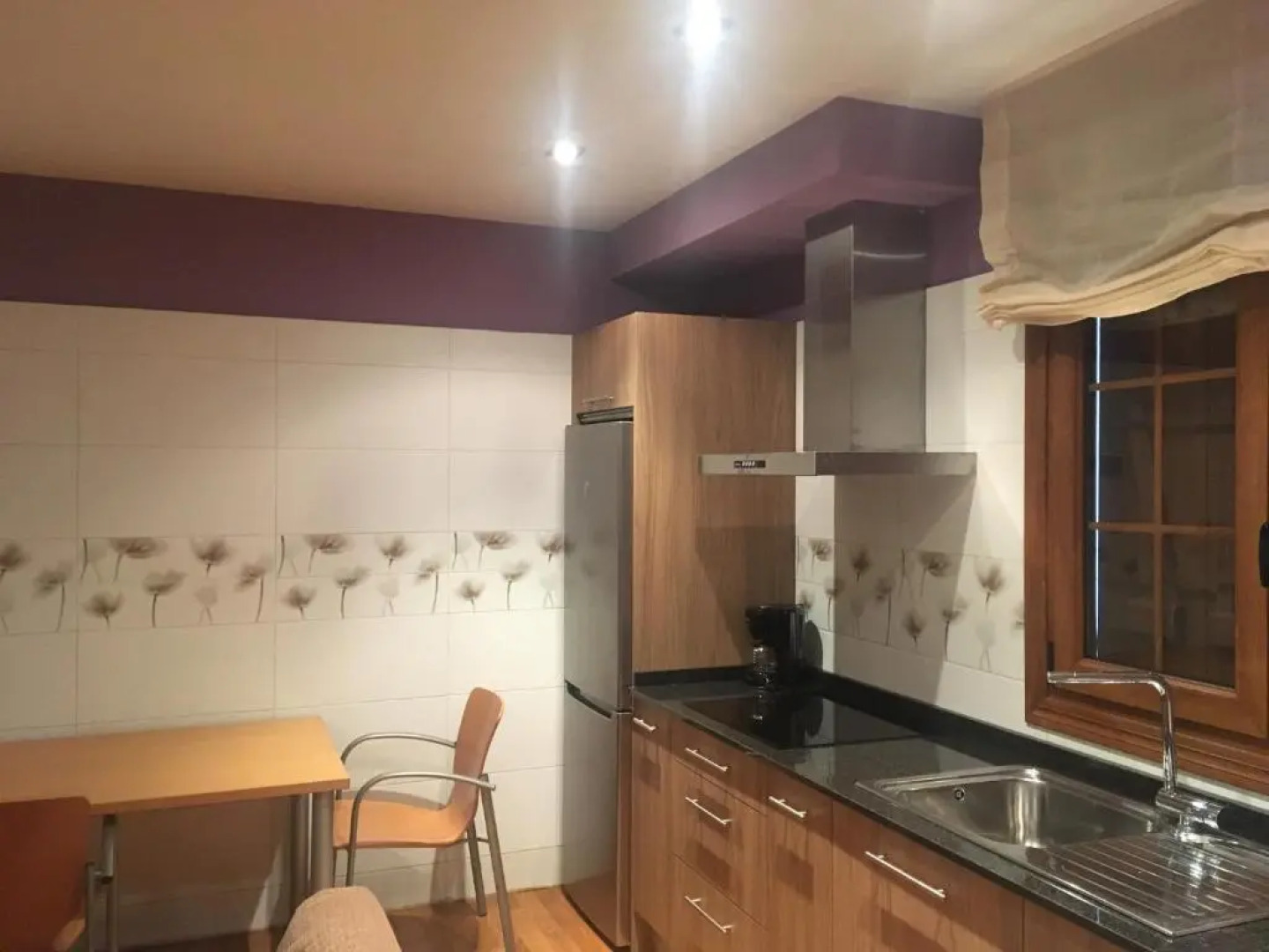 Hostal y Albergue Haizea - Hostel