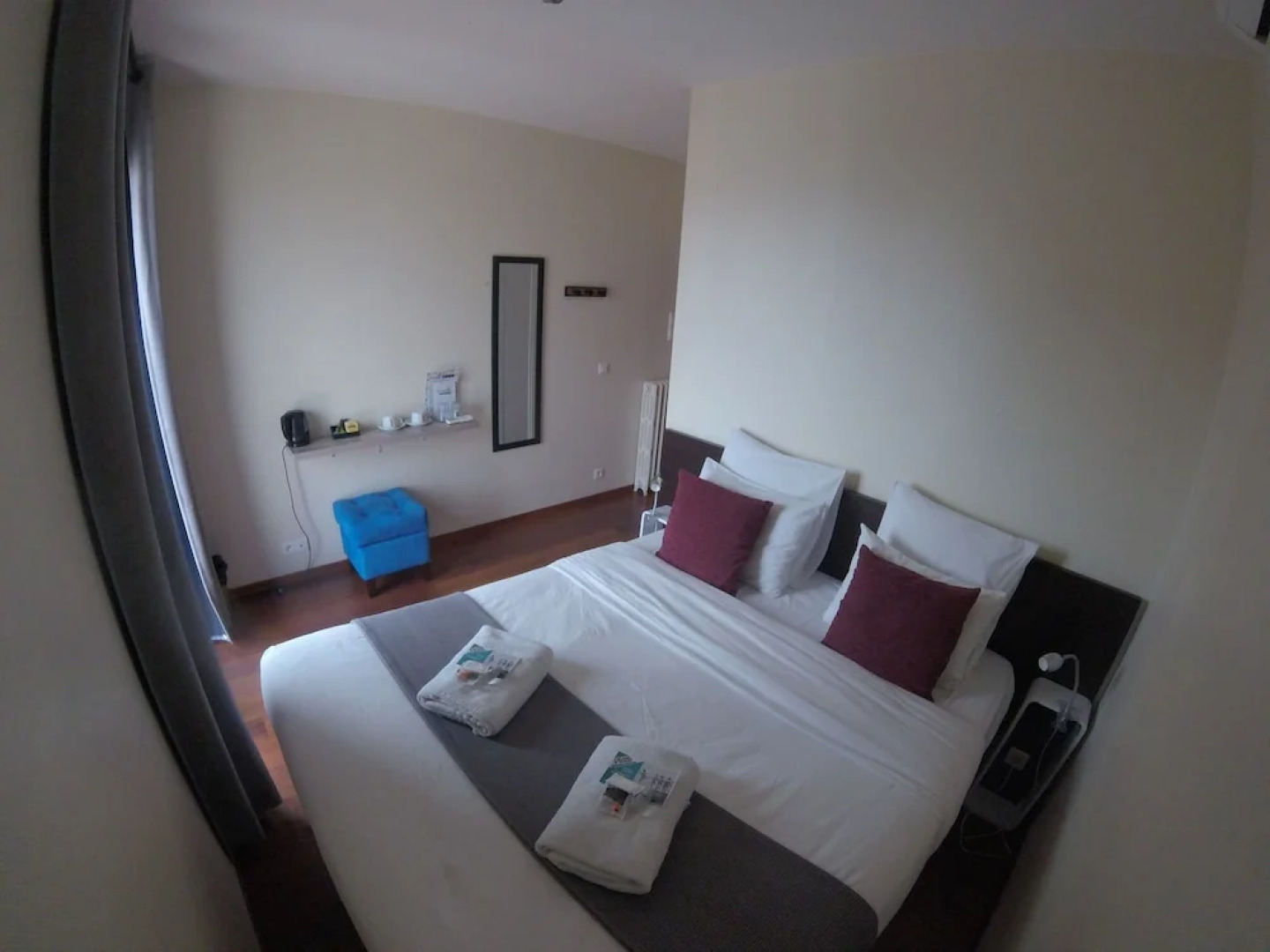 O'Sullivans By the Beach