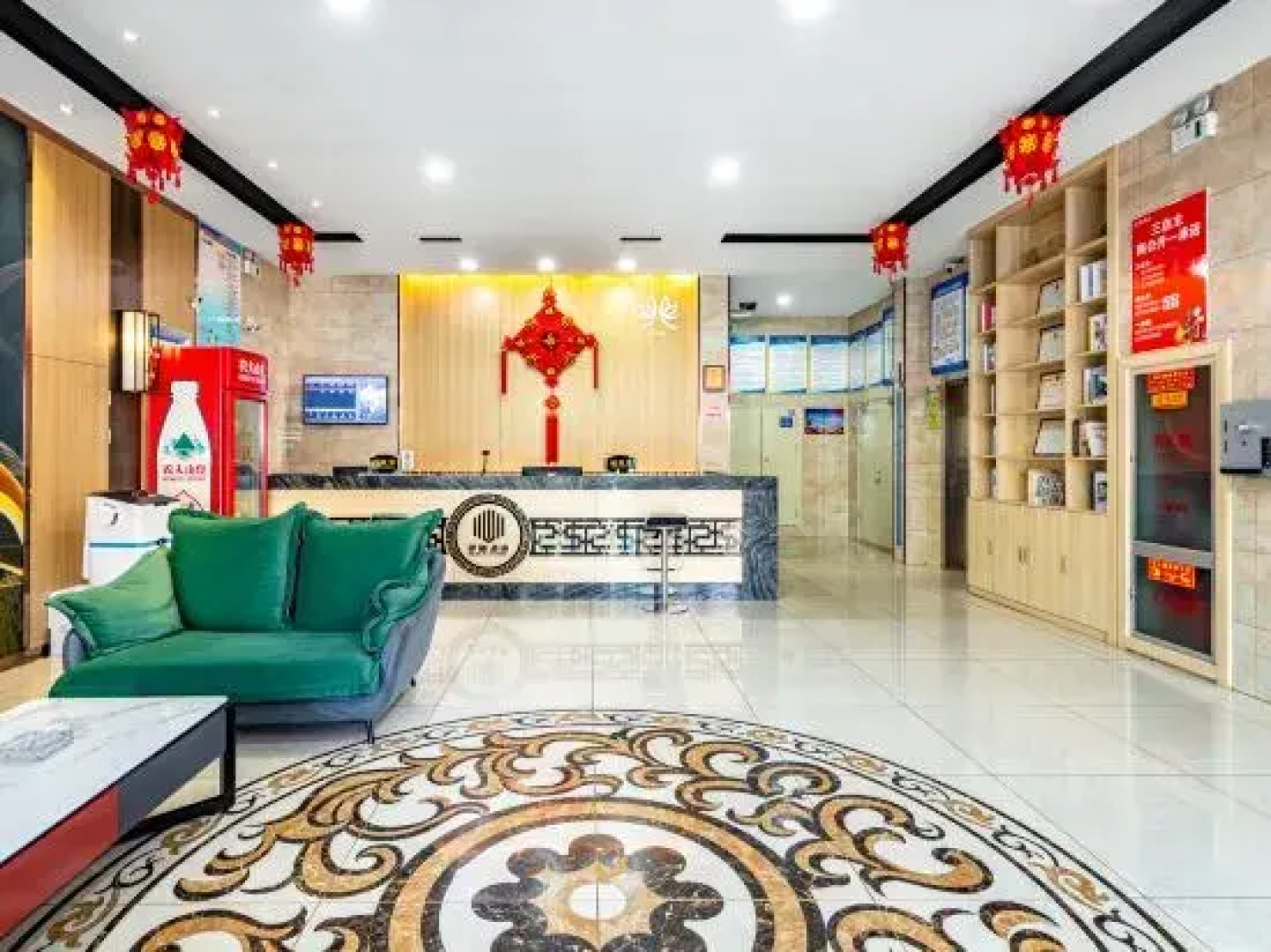 Home Inn (Jinzhongyi Changyuan North Road Xinzhizhong Branch)