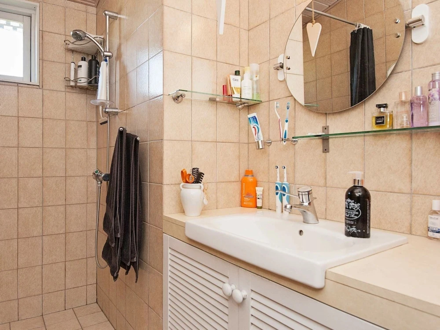 Stunning Lakeside Holiday Home in Skanderborg