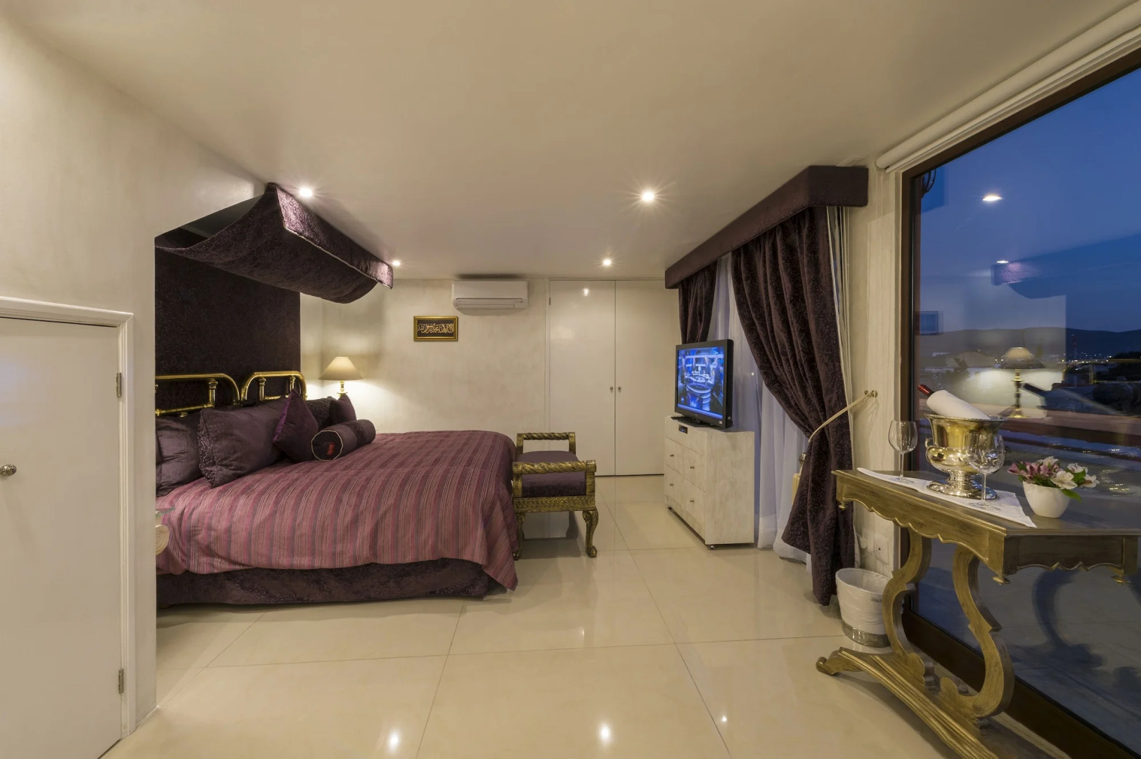 Ébano by PB - Palacio Borghese