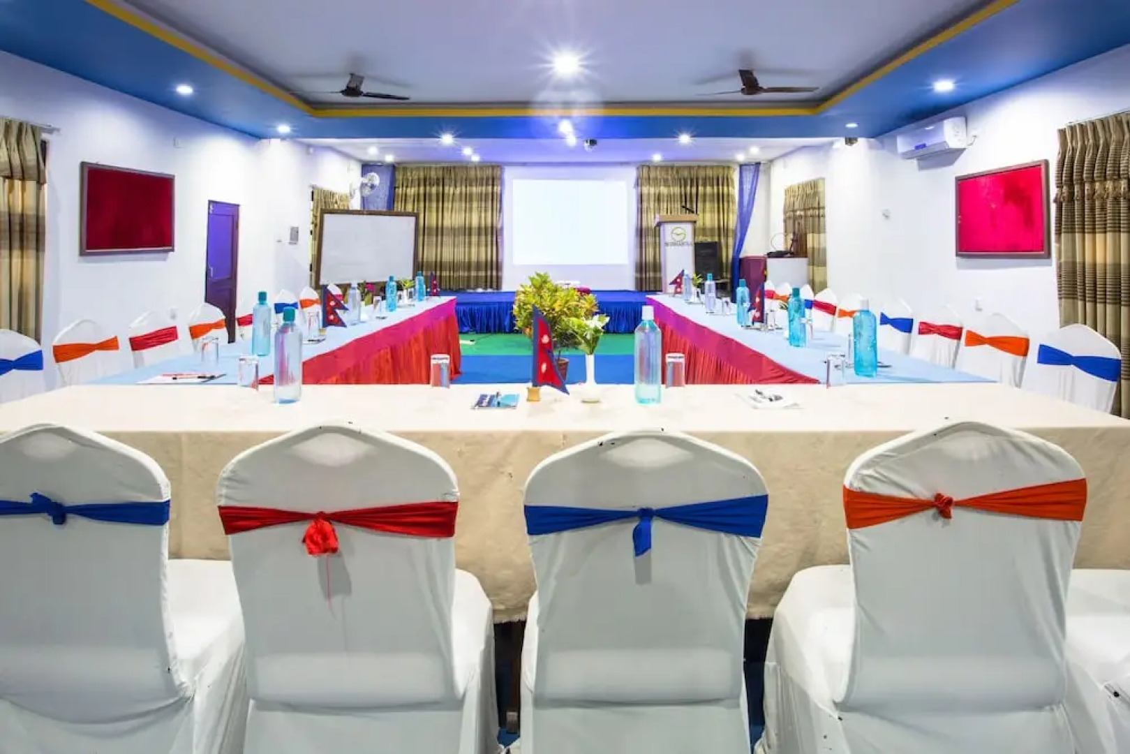 Siddhartha Hotel, Tikapur