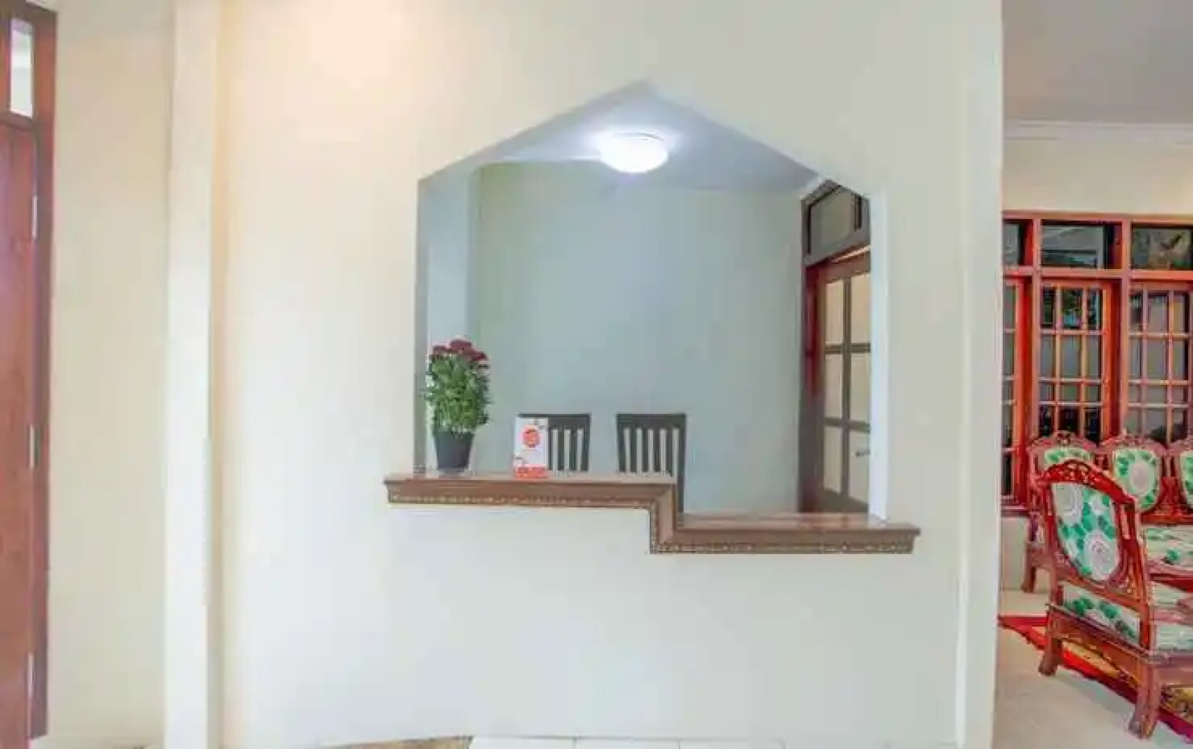 Oyo 3004 Penginapan Bromo Adi