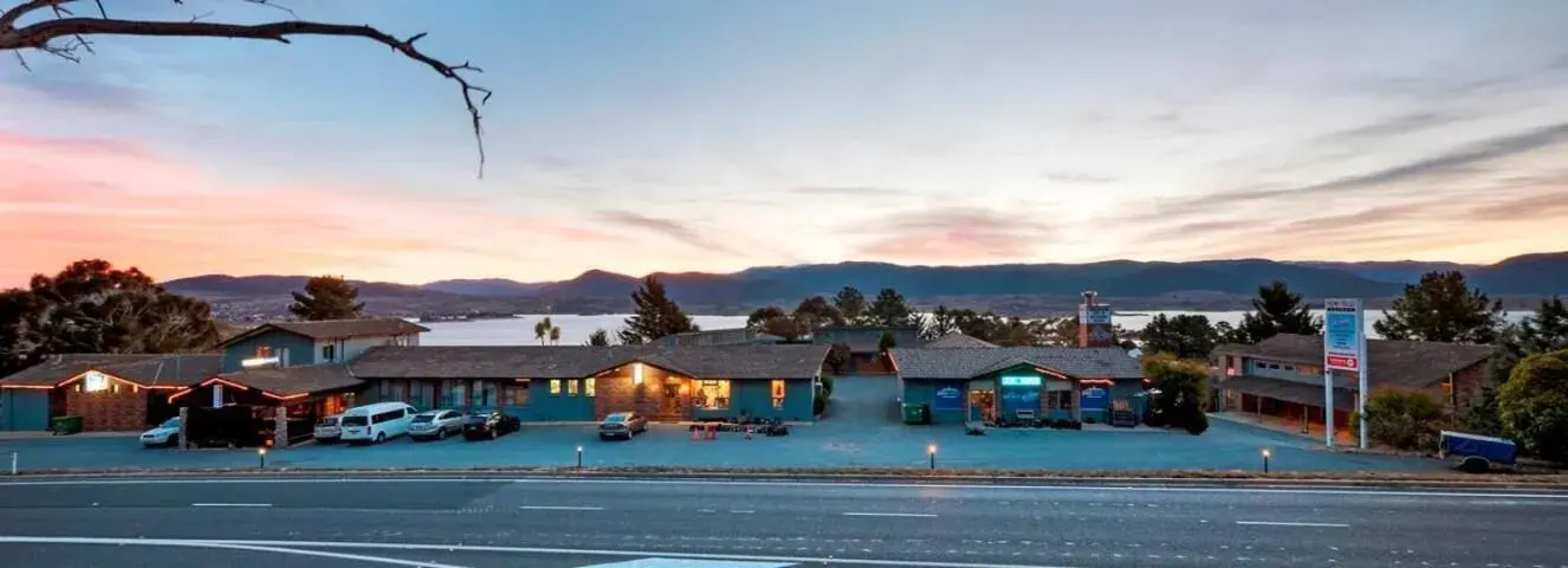 Snowy Valley - Hostel