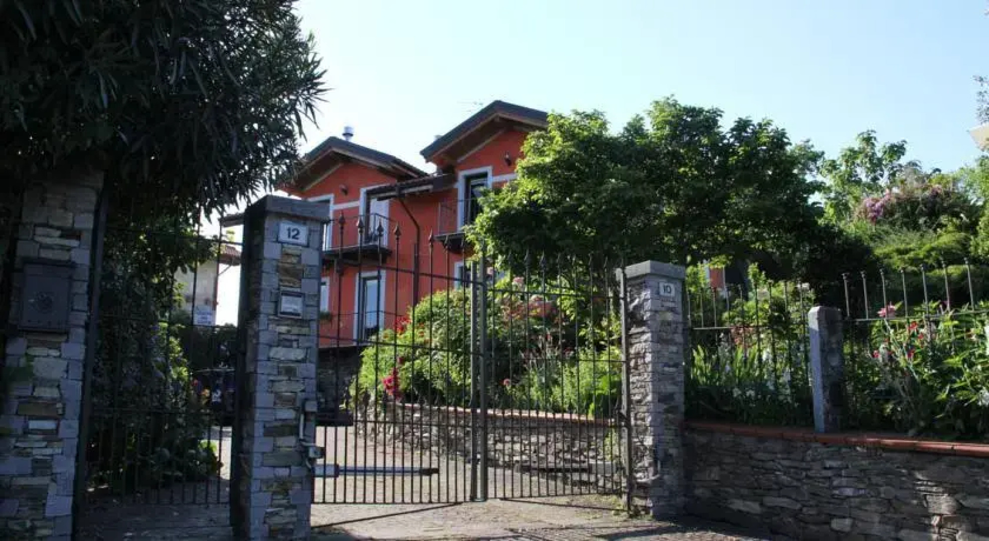 Camera con Vista Bed & Breakfast - Verbania