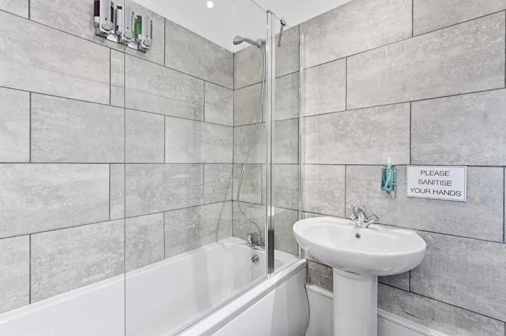 Hilltop House - TV in Every Bedroom!