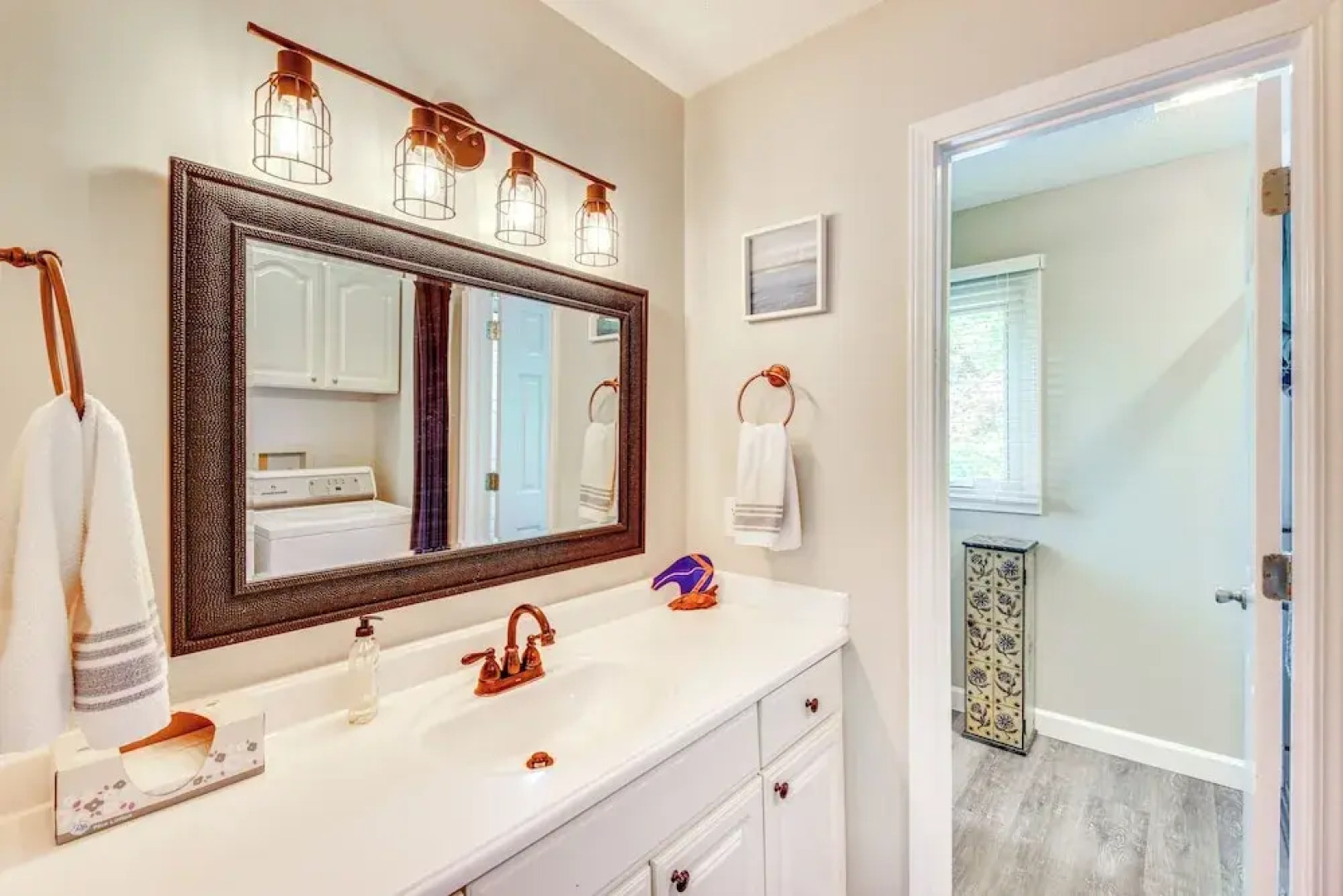 7 Mi to Clemson Stadiums: Lake Keowee Getaway!