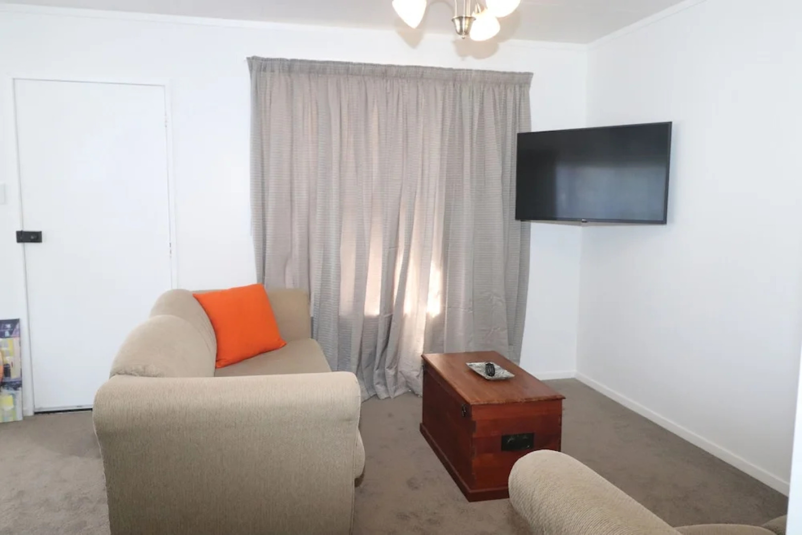 Sunny Unit on Grey Street