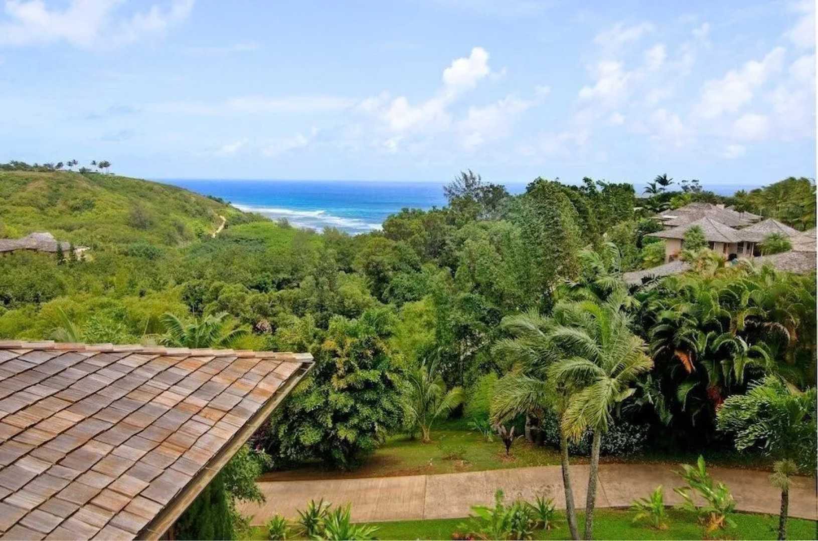 Kumulani 3 Bedroom Home by RedAwning