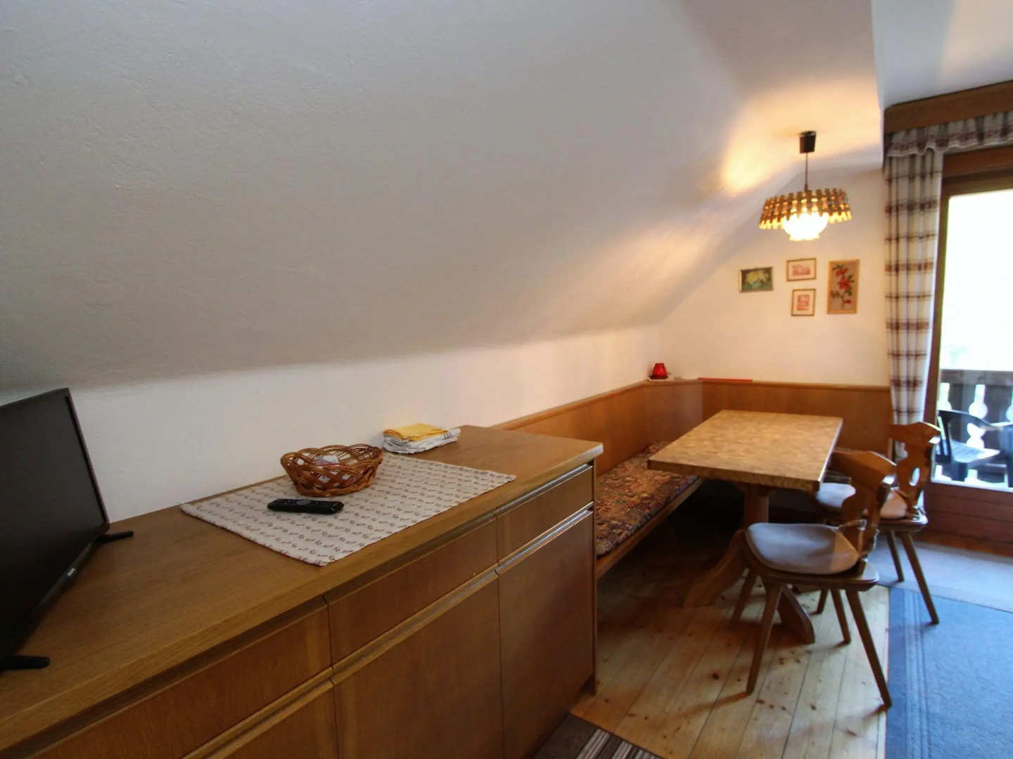 Countryside Apartment in Gmünd near Cross Country Skiing