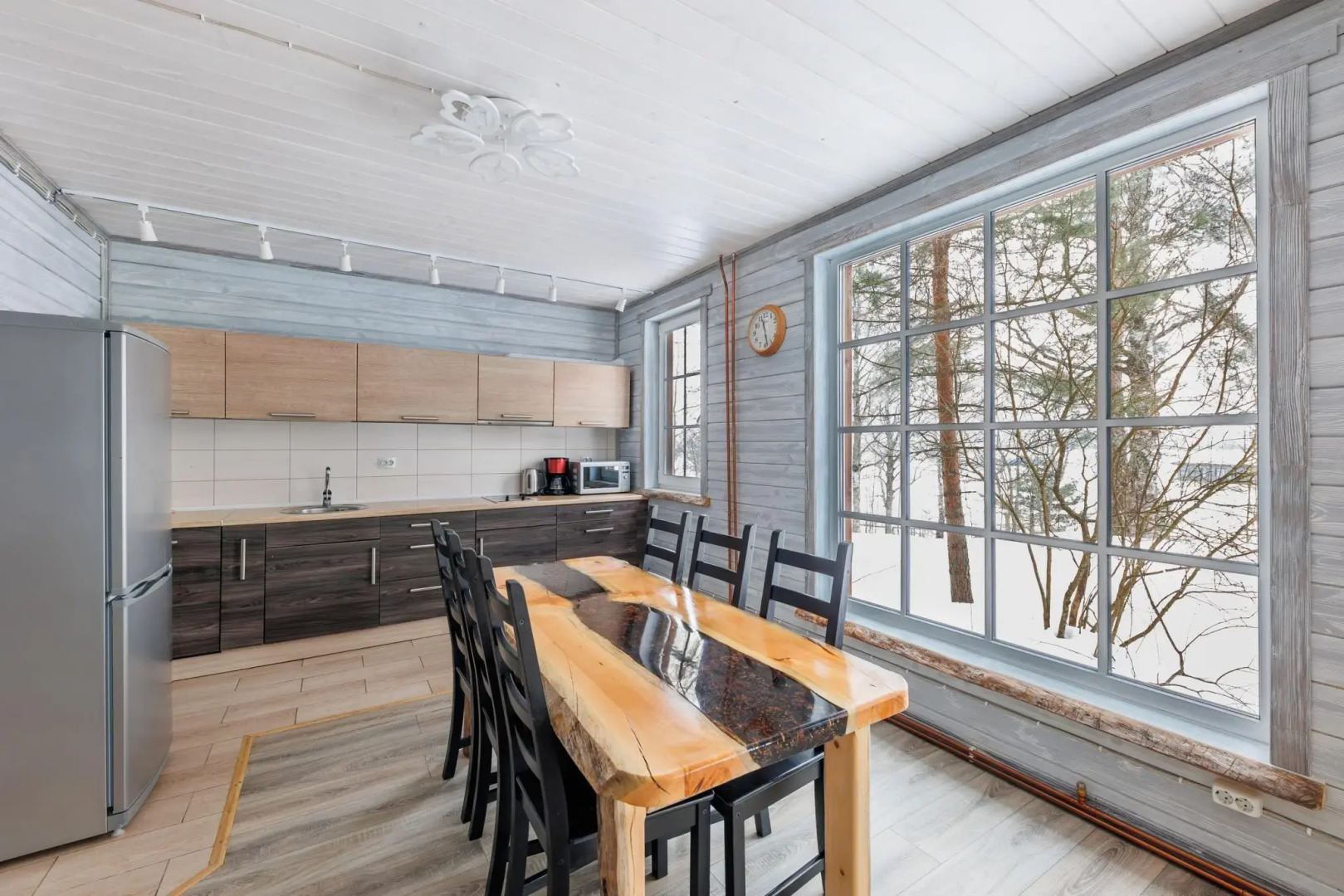 Курортный комплекс Чёрные камни