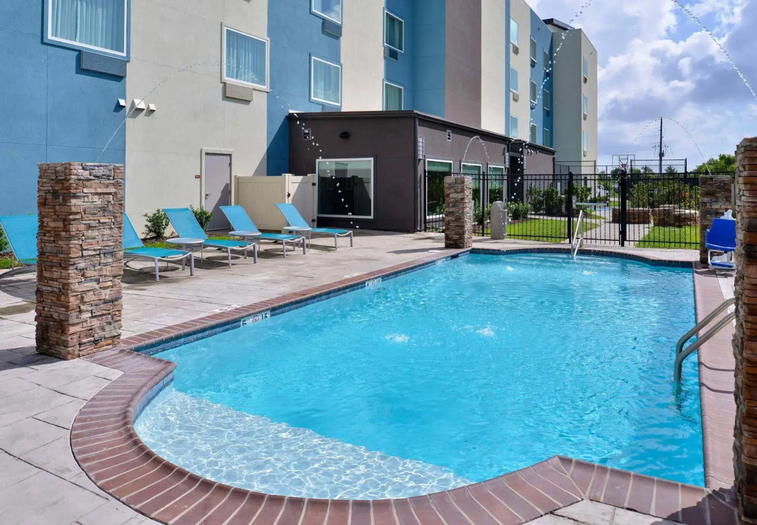 TownePlace Suites by Marriott Laplace
