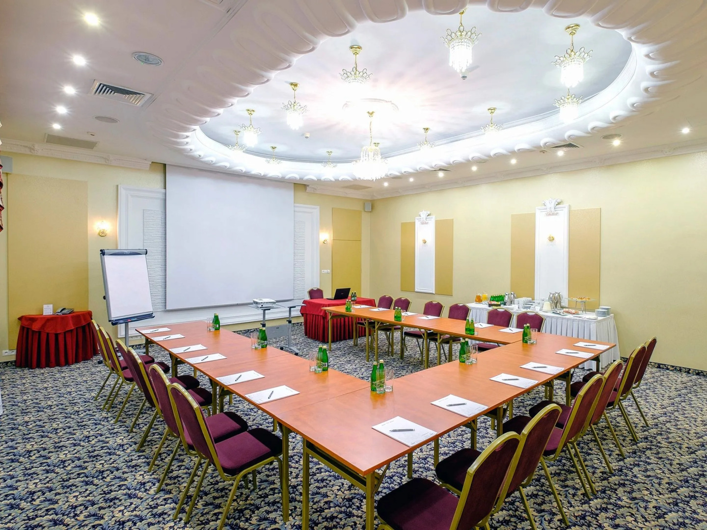 Hotel Lord Warsaw Airport