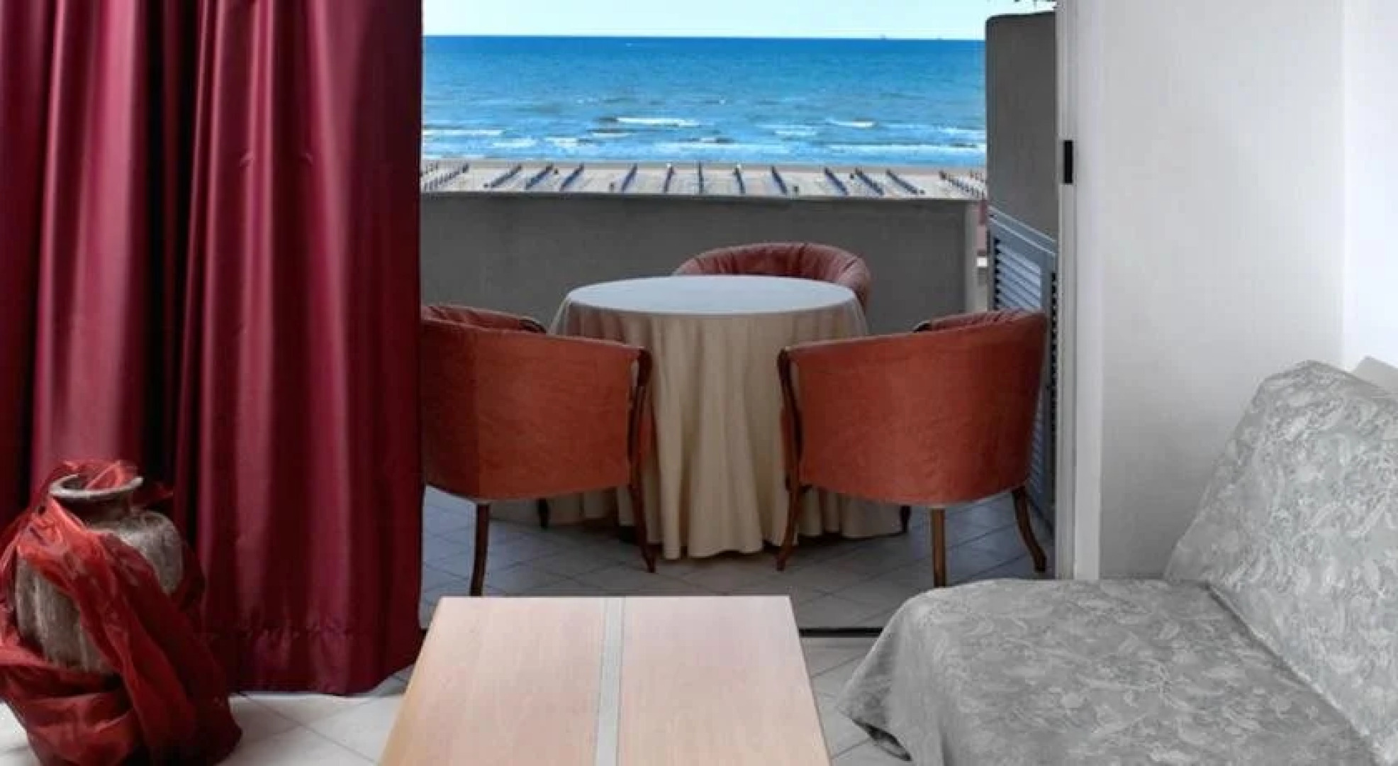 Altamarea Residence & Family Hotel