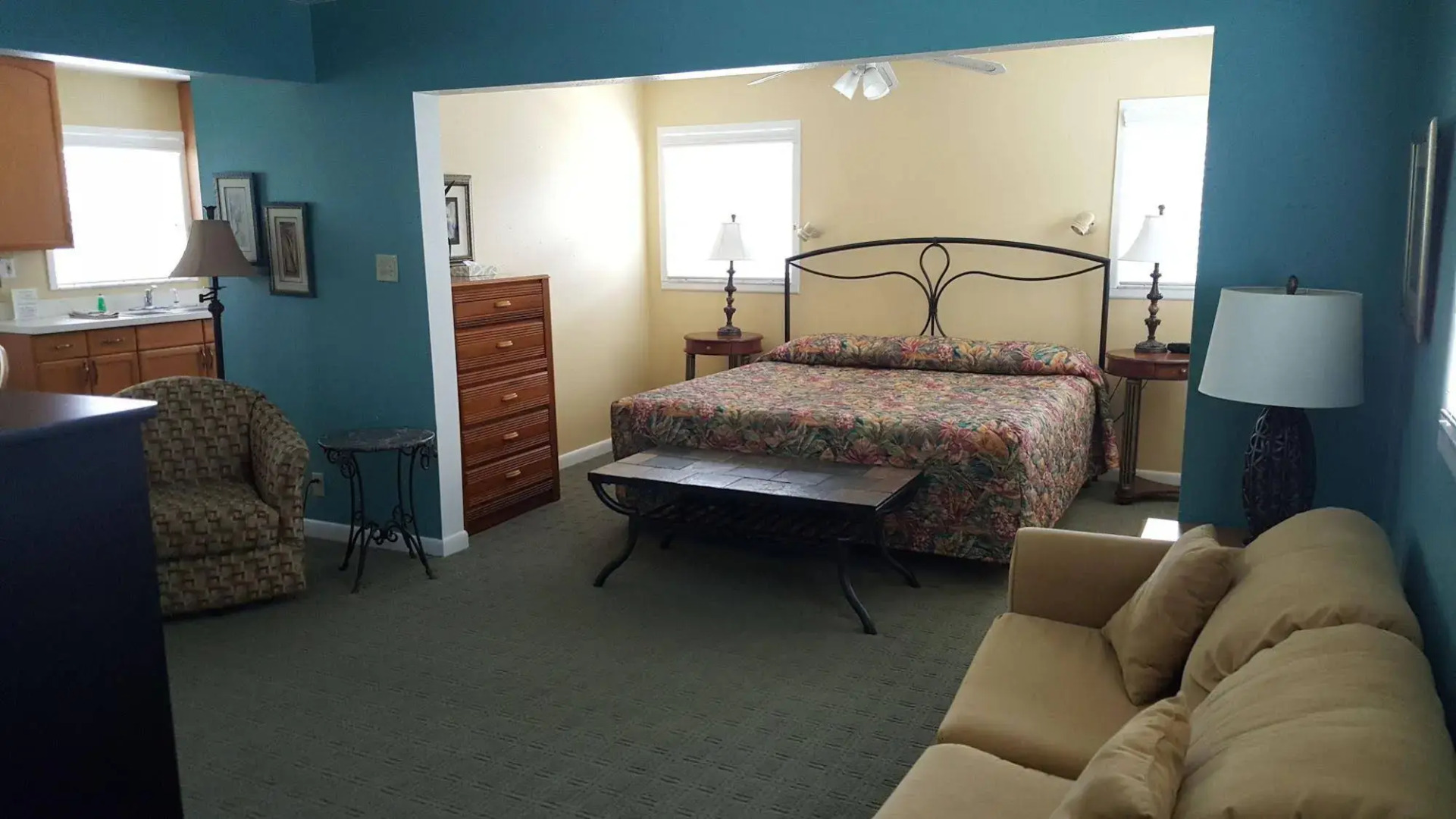 Hontoon Landing Resort & Marina