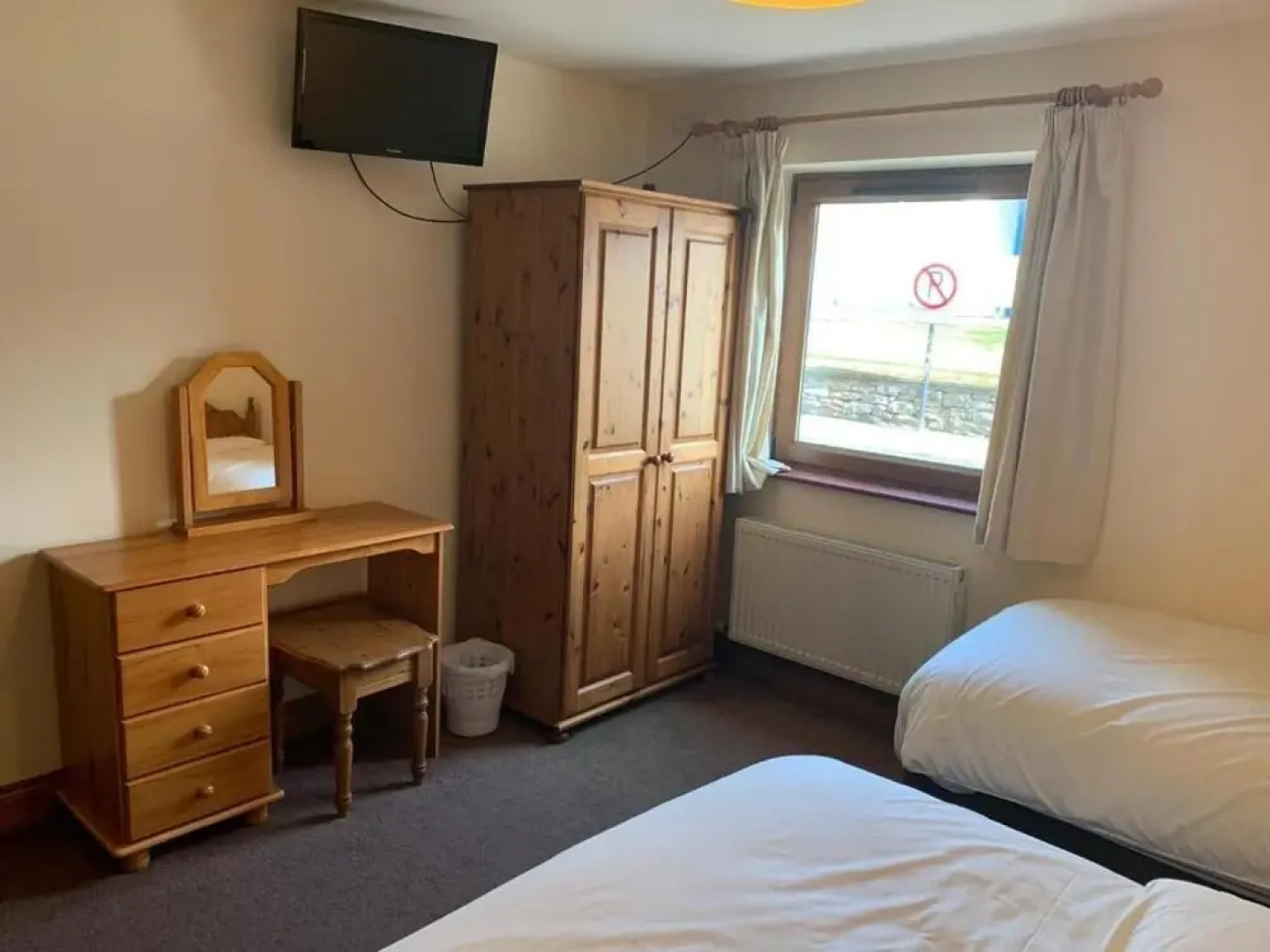 Dingle Harbour Nights B&B