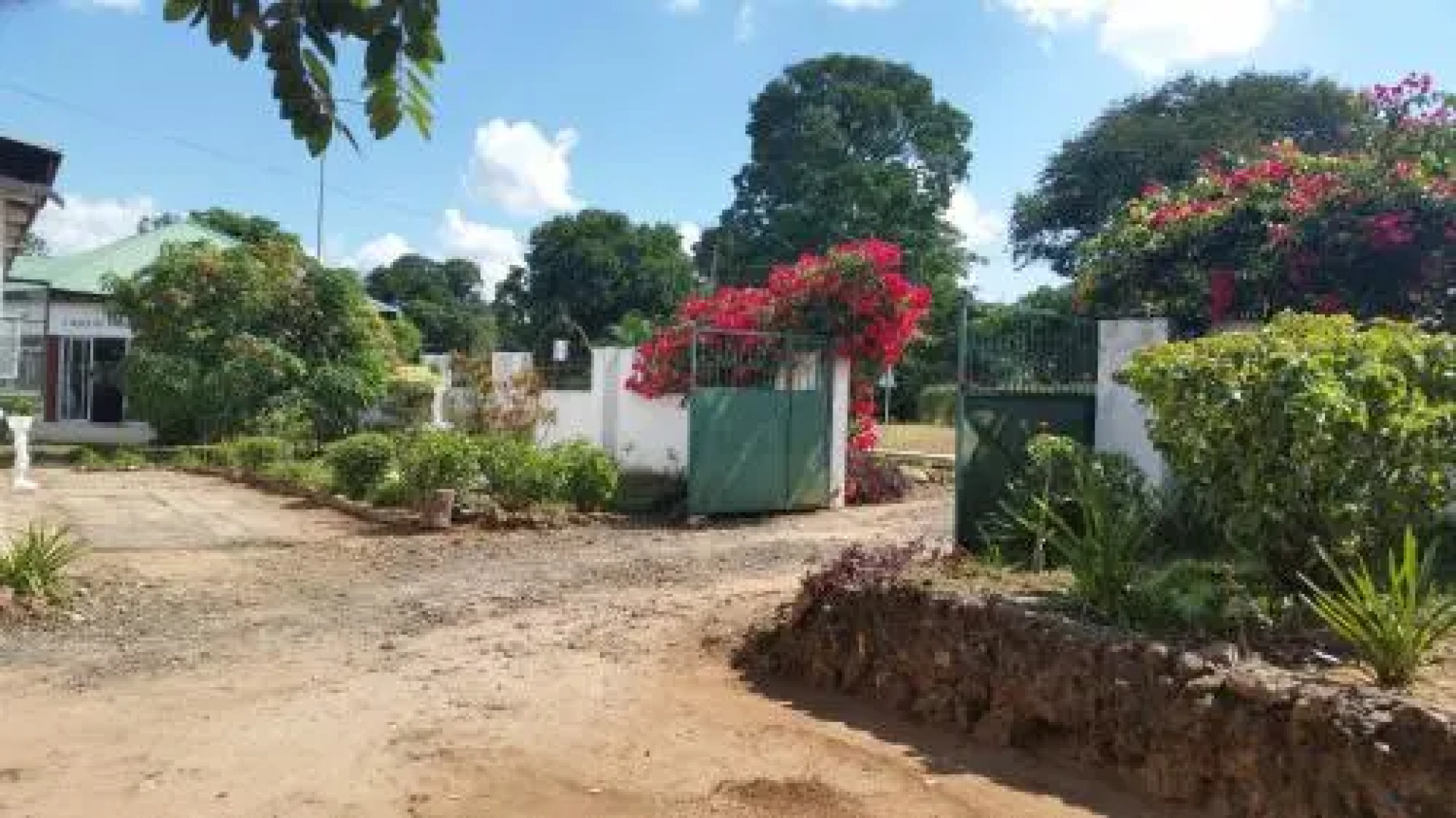 La Residence Executive Guest House