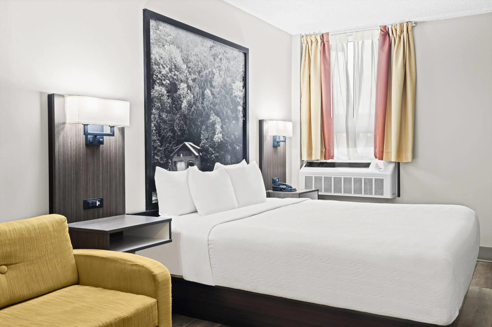 Super 8 by Wyndham Thunder Bay