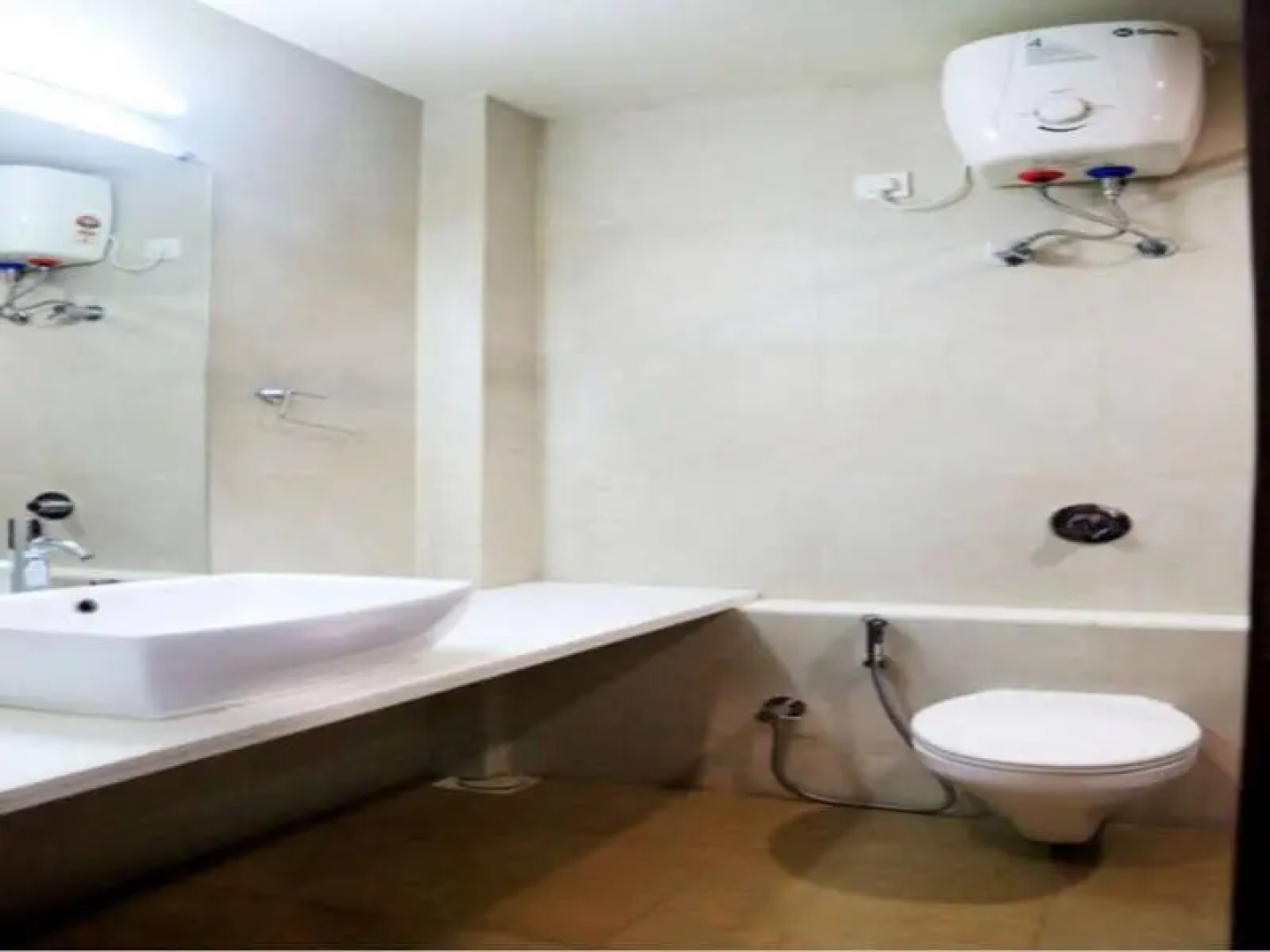 Stay Vista Rooms At Dhobi Talao