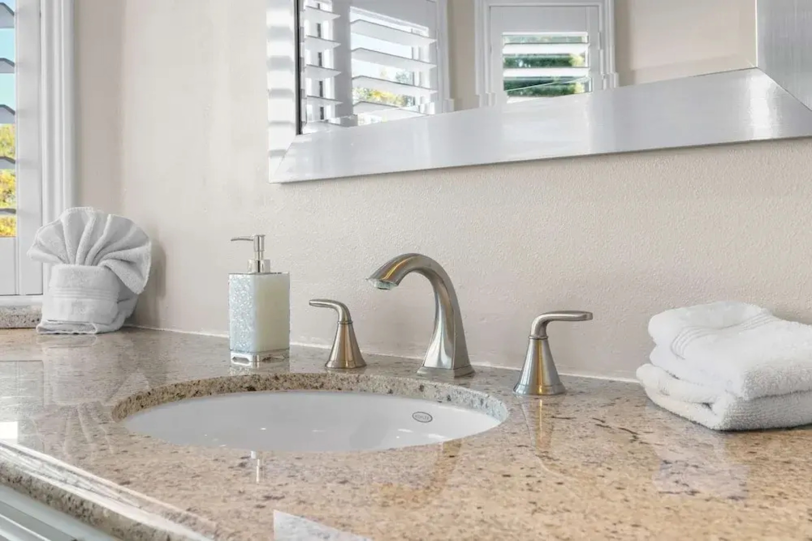 Luxury Pool Home w Theater Games Mountain View