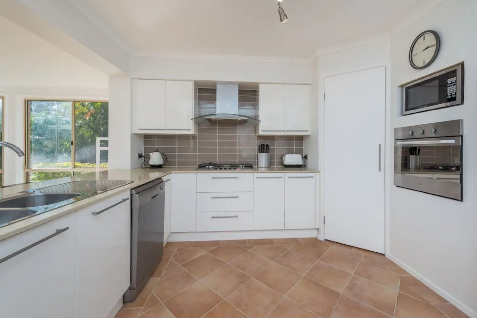 Mariner Beach House - Salamander Bay