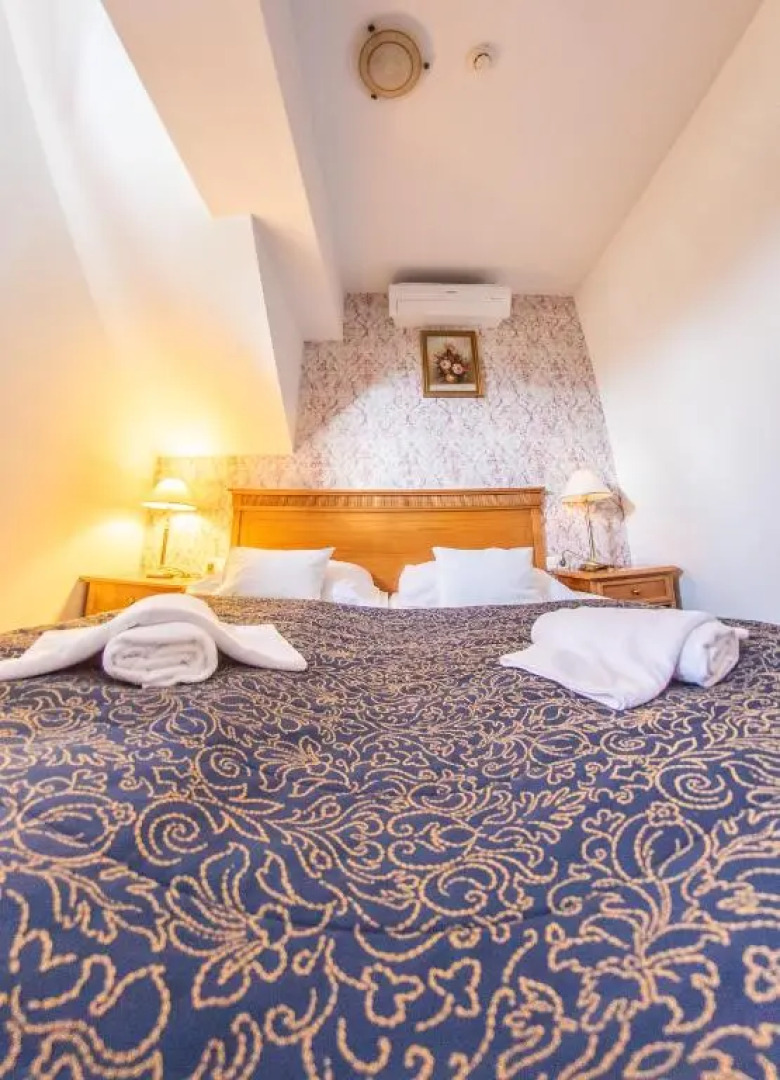 Borhotel Sziluett Farkasmály