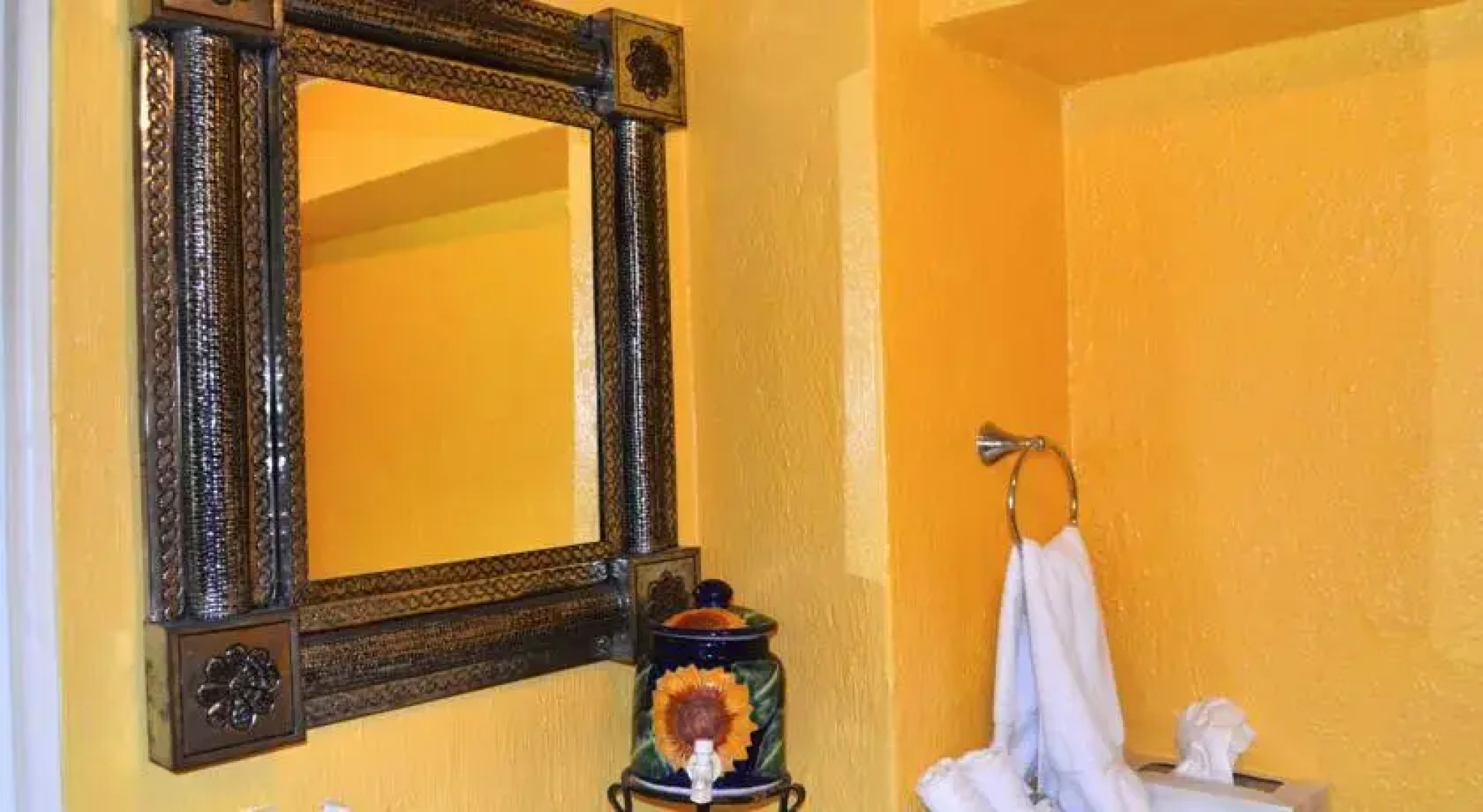 Ajijic Suites (on Hidalgo)