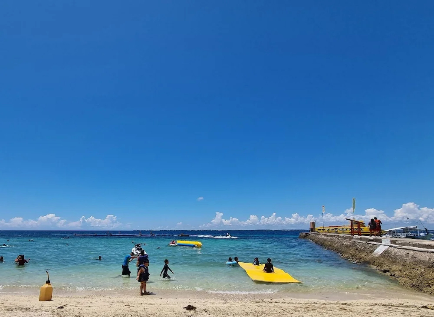 La Mirada Residences