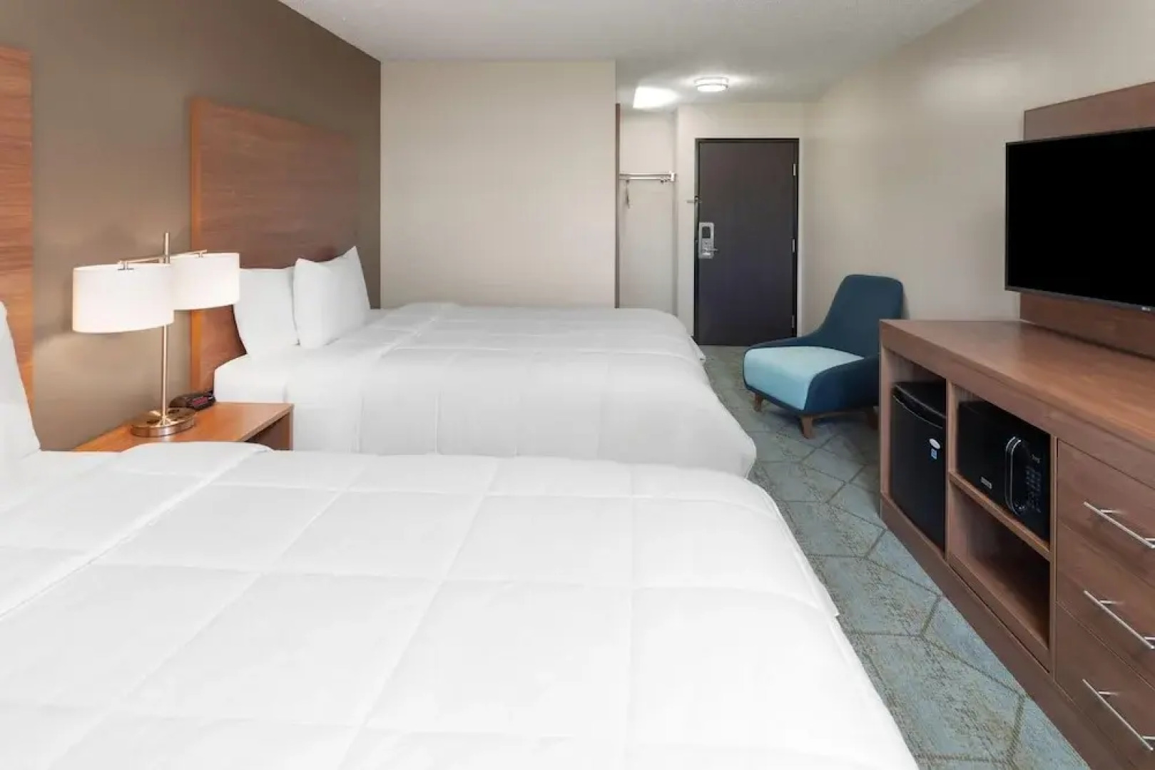 Super 8 Oshkosh Airport