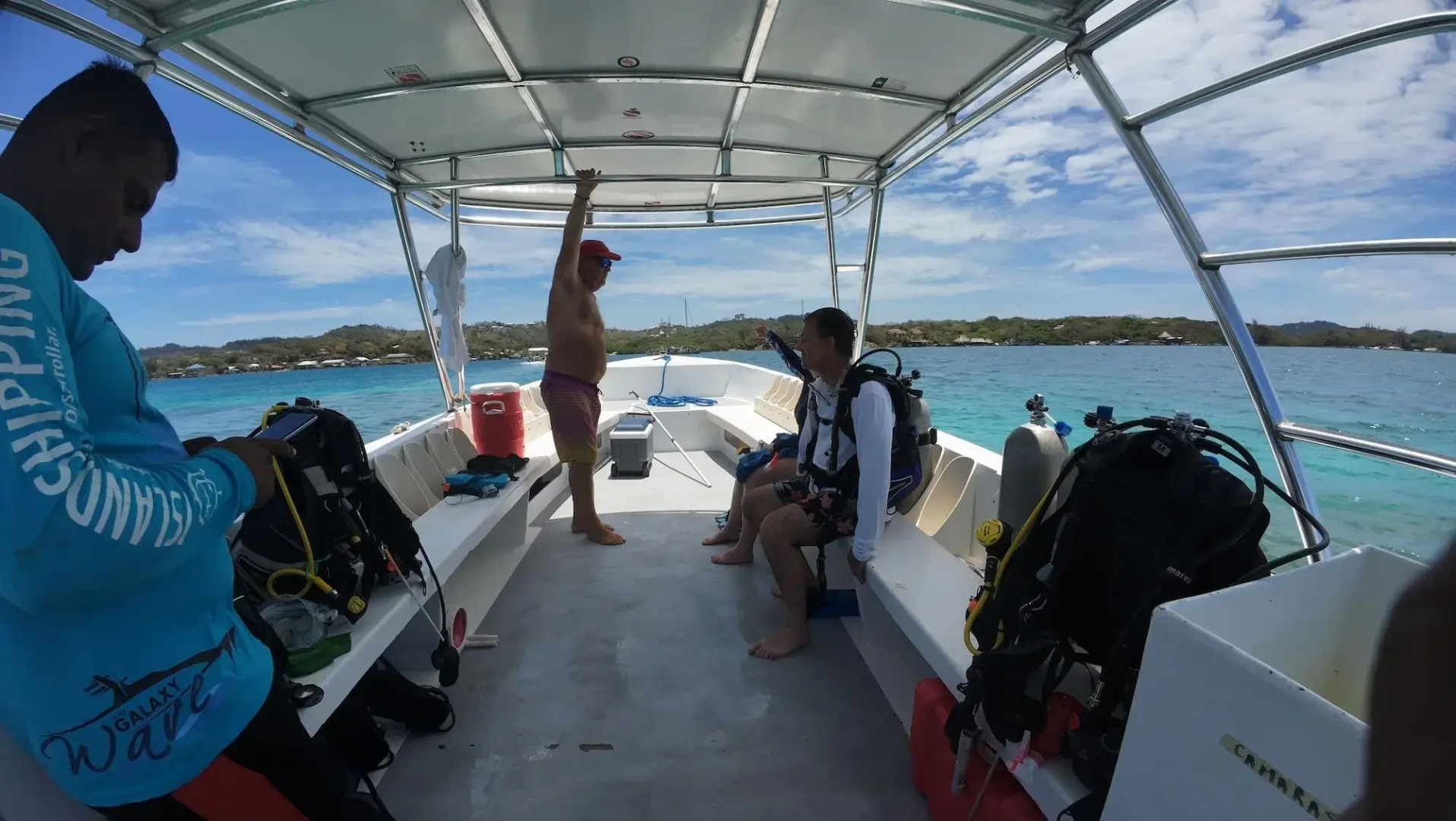Hotel and Dive Center Roatan Yacht Club