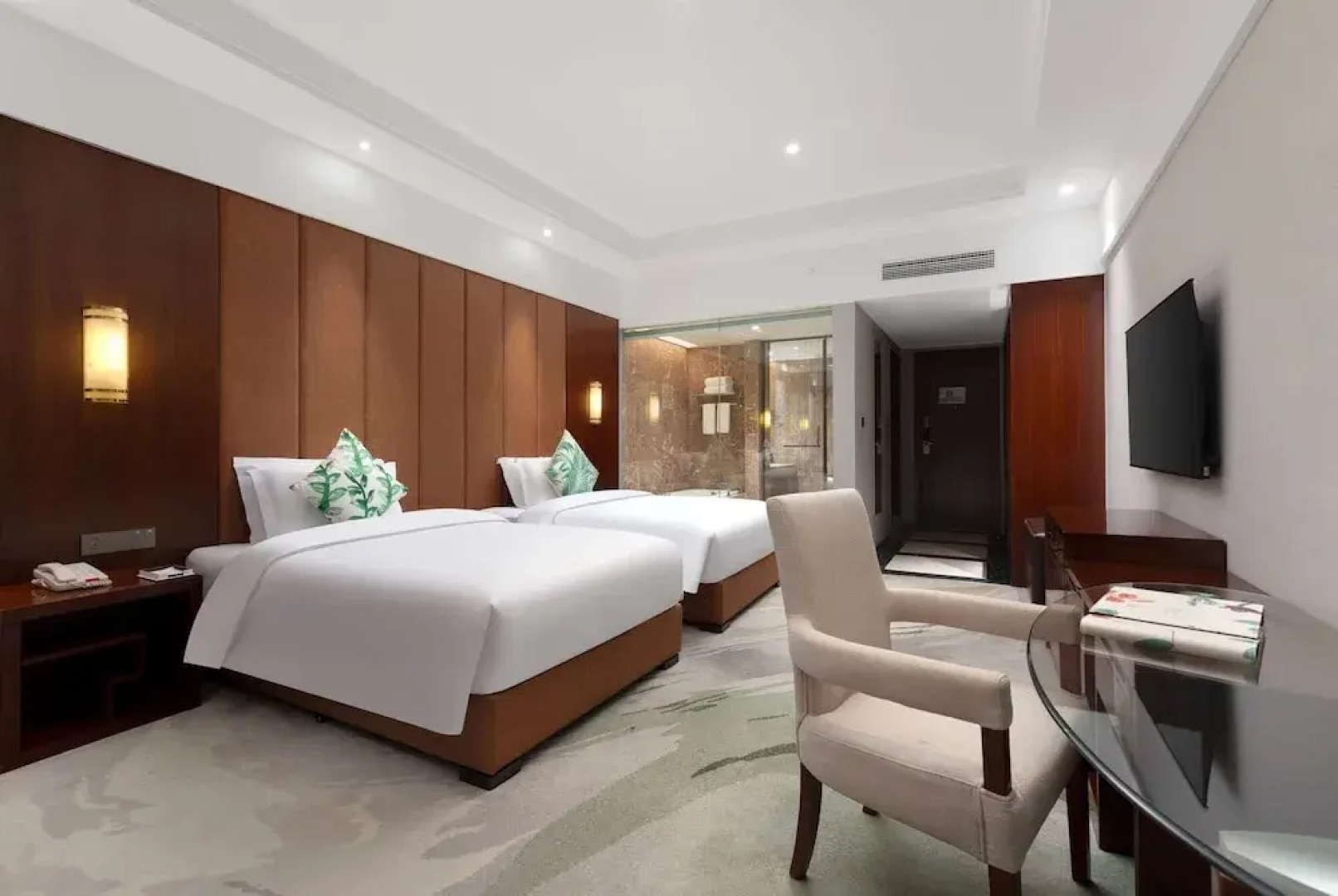 Wyndham Garden Qianjiang Downtown