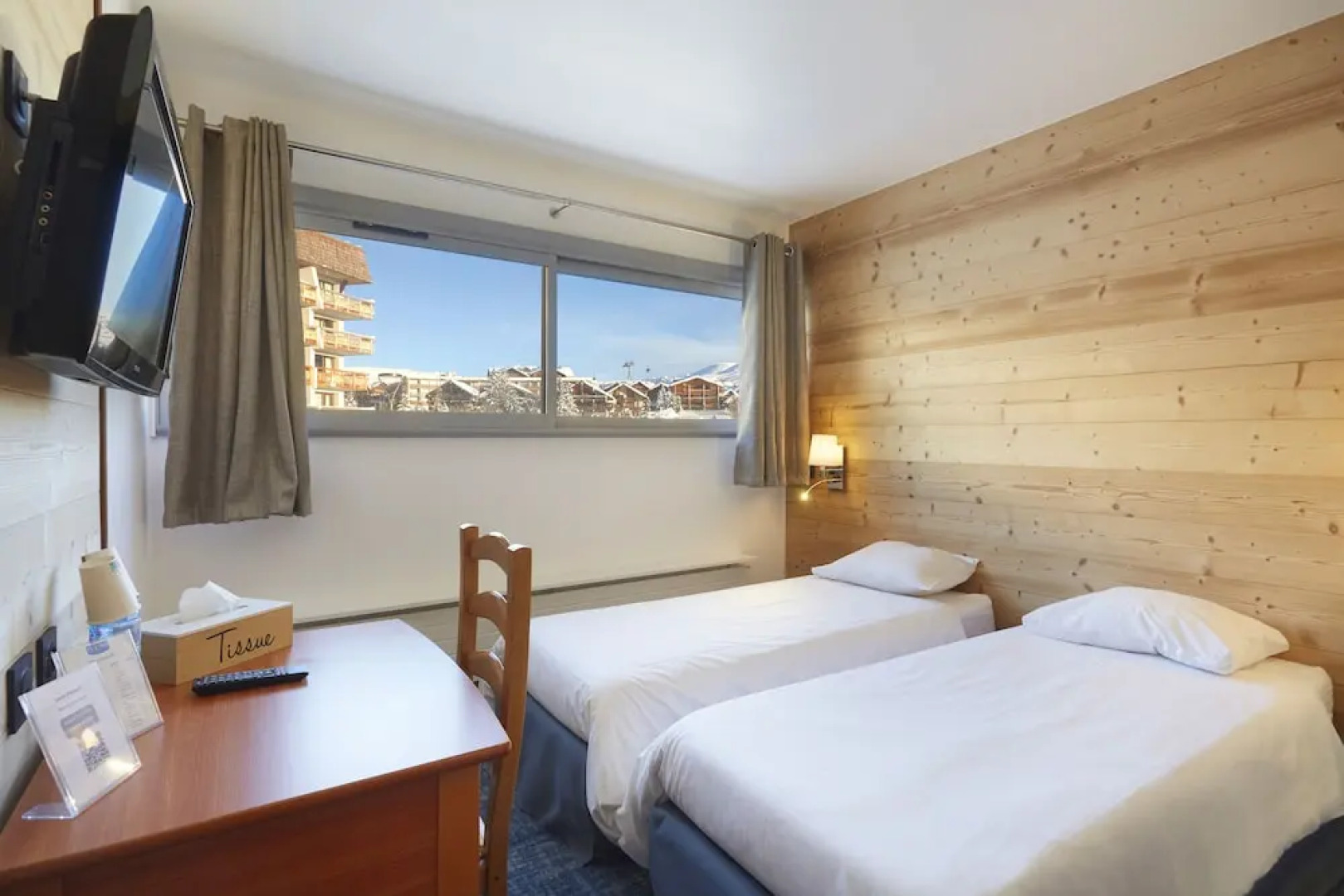 Hôtel Eliova - Le Chaix