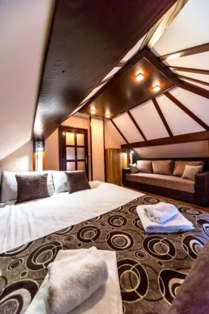 Talismano Restaurant & Apartments