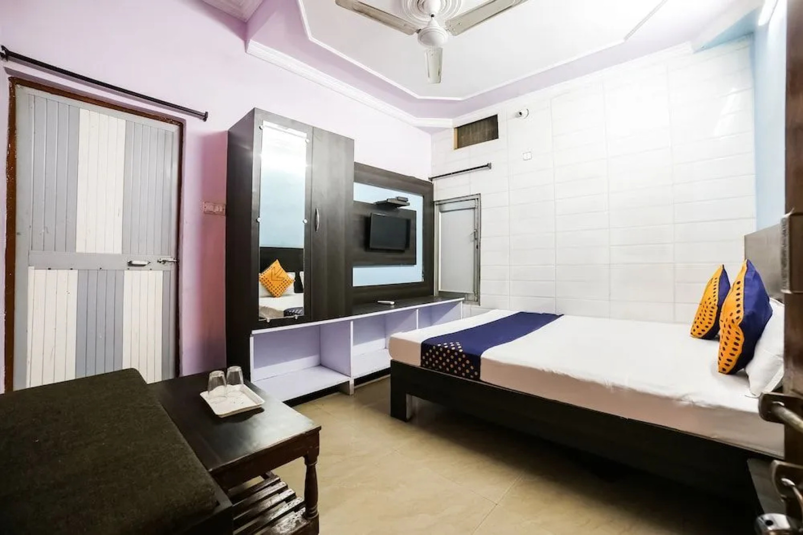 SPOT ON 45729 Hotel Kailash