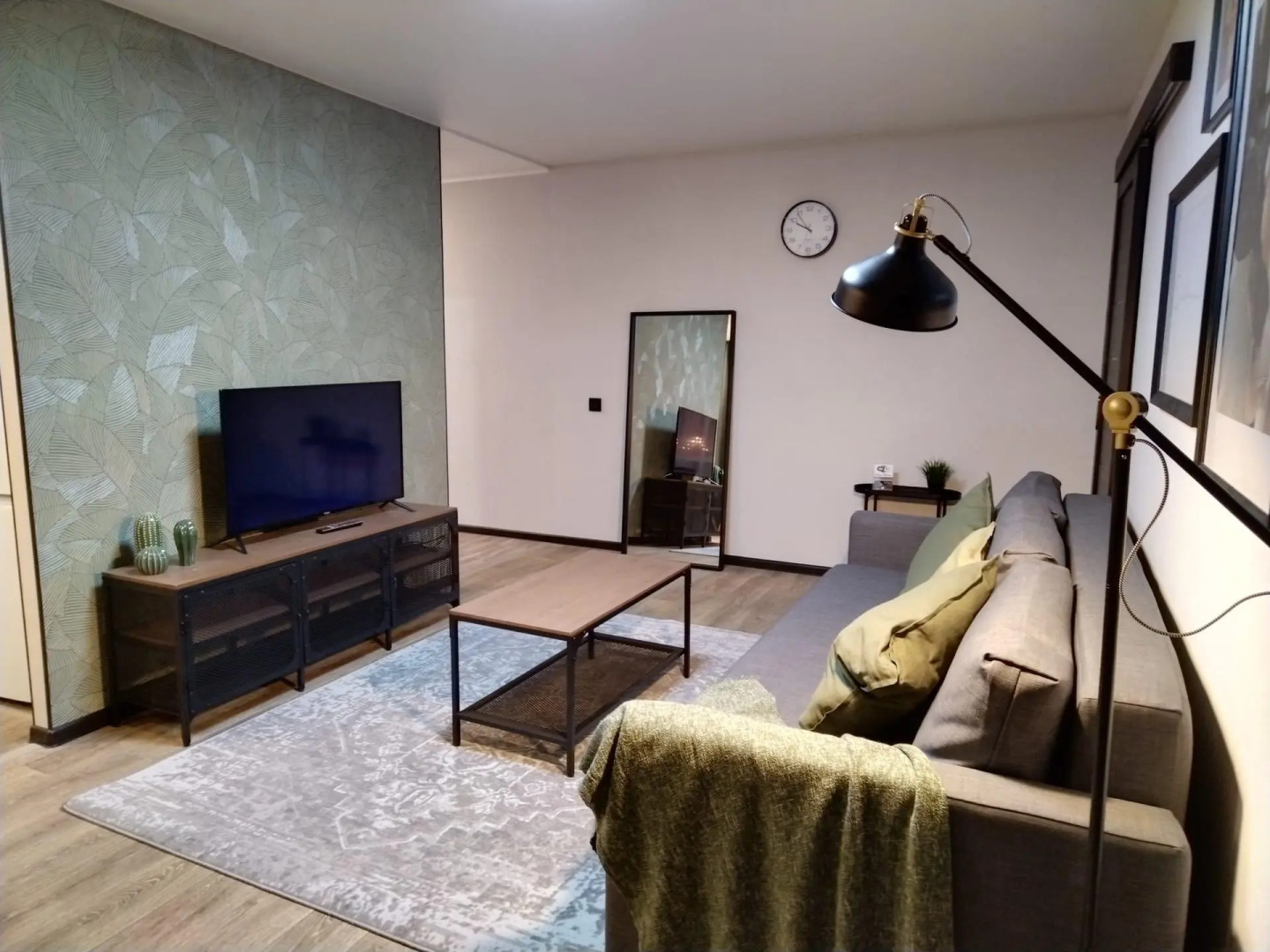 Апартаменты На сутки 51 на ул. Шмидта , д. 33а