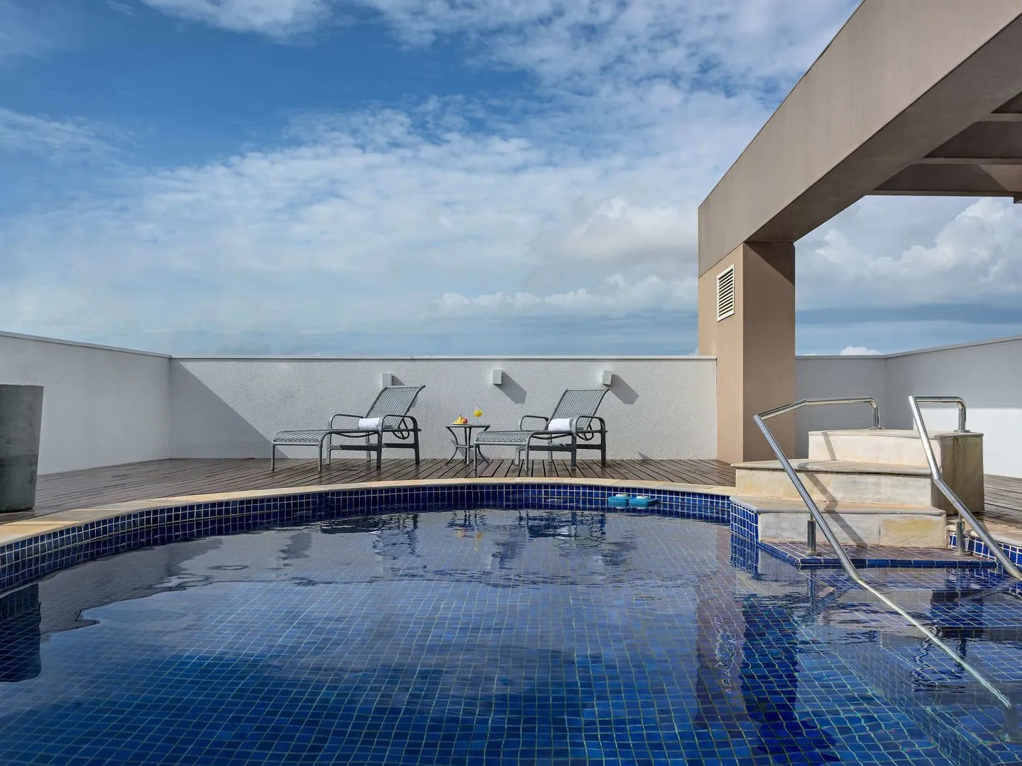 Golden Tower Maurílio Biagi by Fênix Hotéis